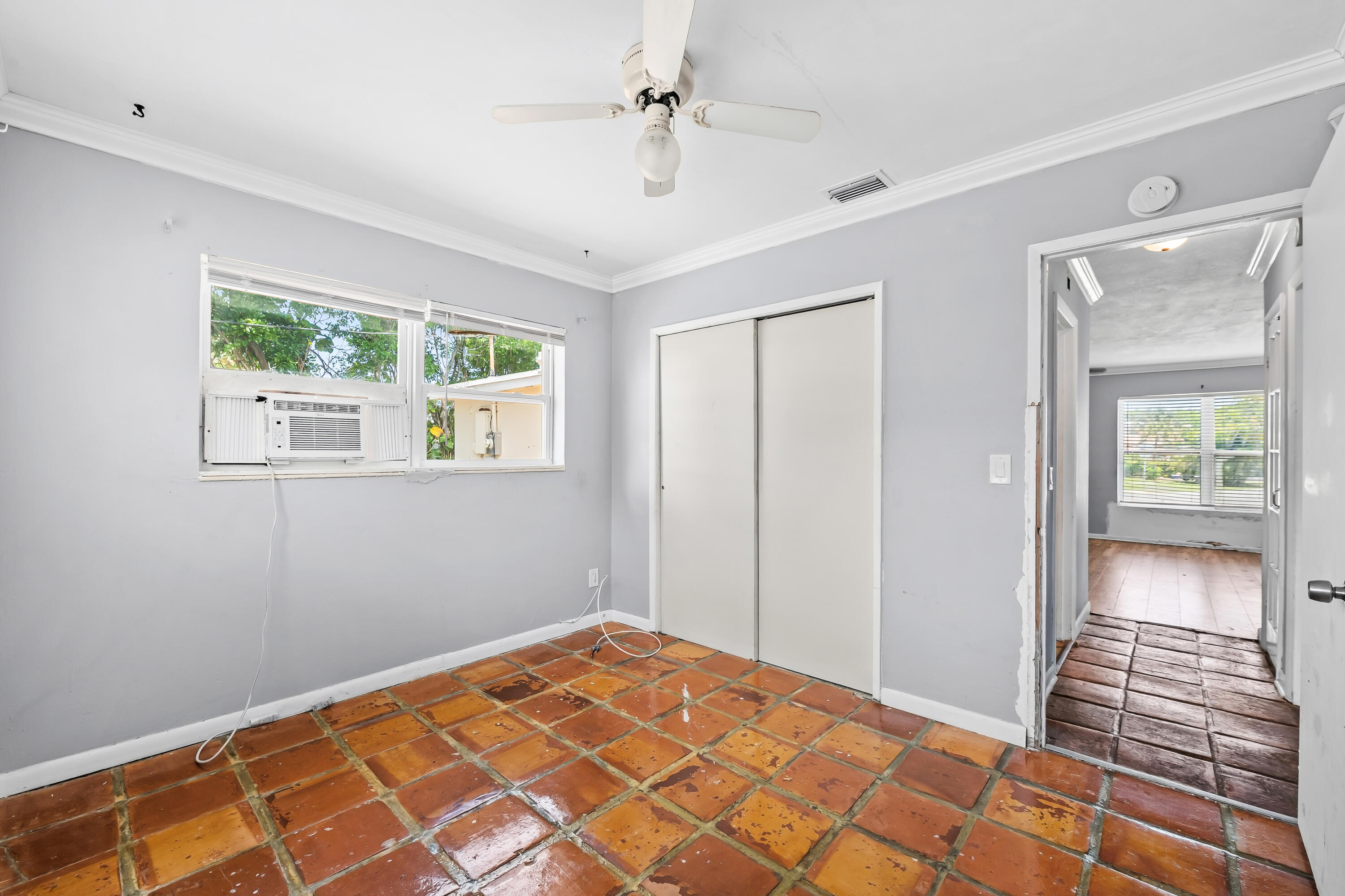 WINFIELD PARK UNIT 2 - Residential