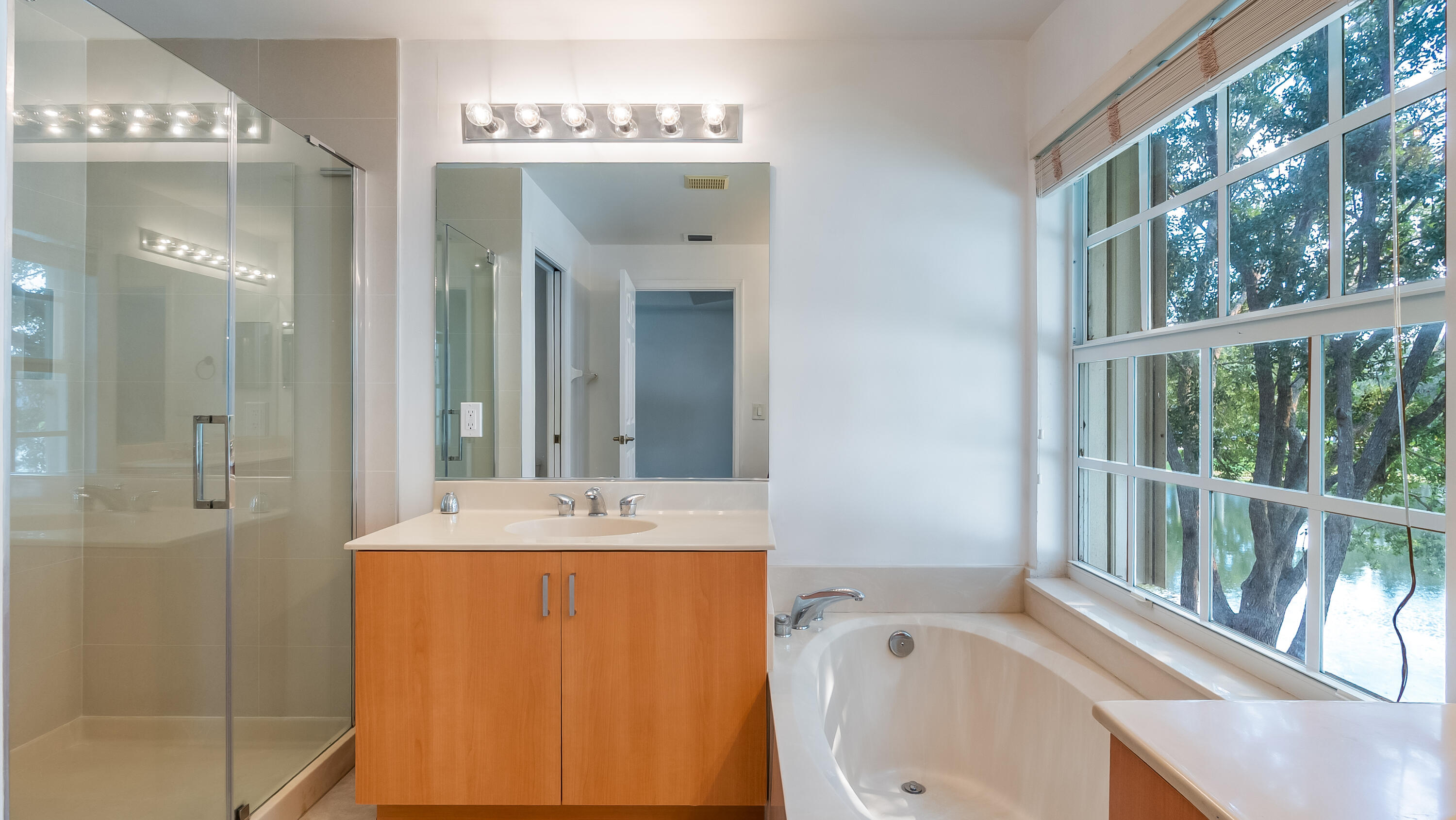 SILVER FALLS POD - Residential