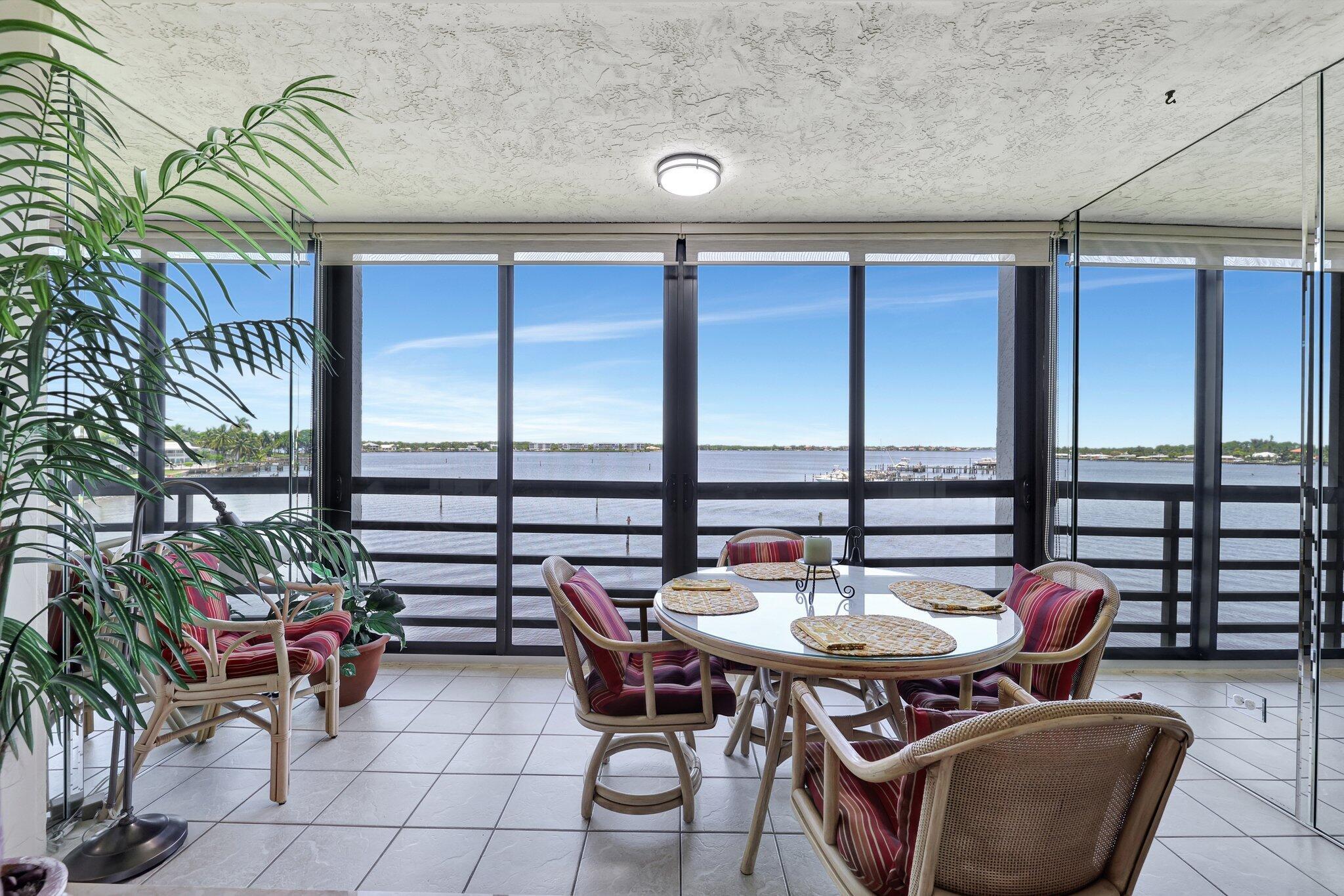 This beautiful riverfront 3rd floor condo offers 228 more square footage than the average 2/2 condo including extra storage. Amazing views from the kitchen, main living area and master bedroom. Owner expanded the living area without compromising the view or ability to open the impact glass doors for a breeze. Circle Bay offers a Resort Lifestyle featured in the photo's. Near the Stuart downtown village for dining and entertainment. If you are a boater, dock your boat for only $2.00 a foot! One member must be at least 55.