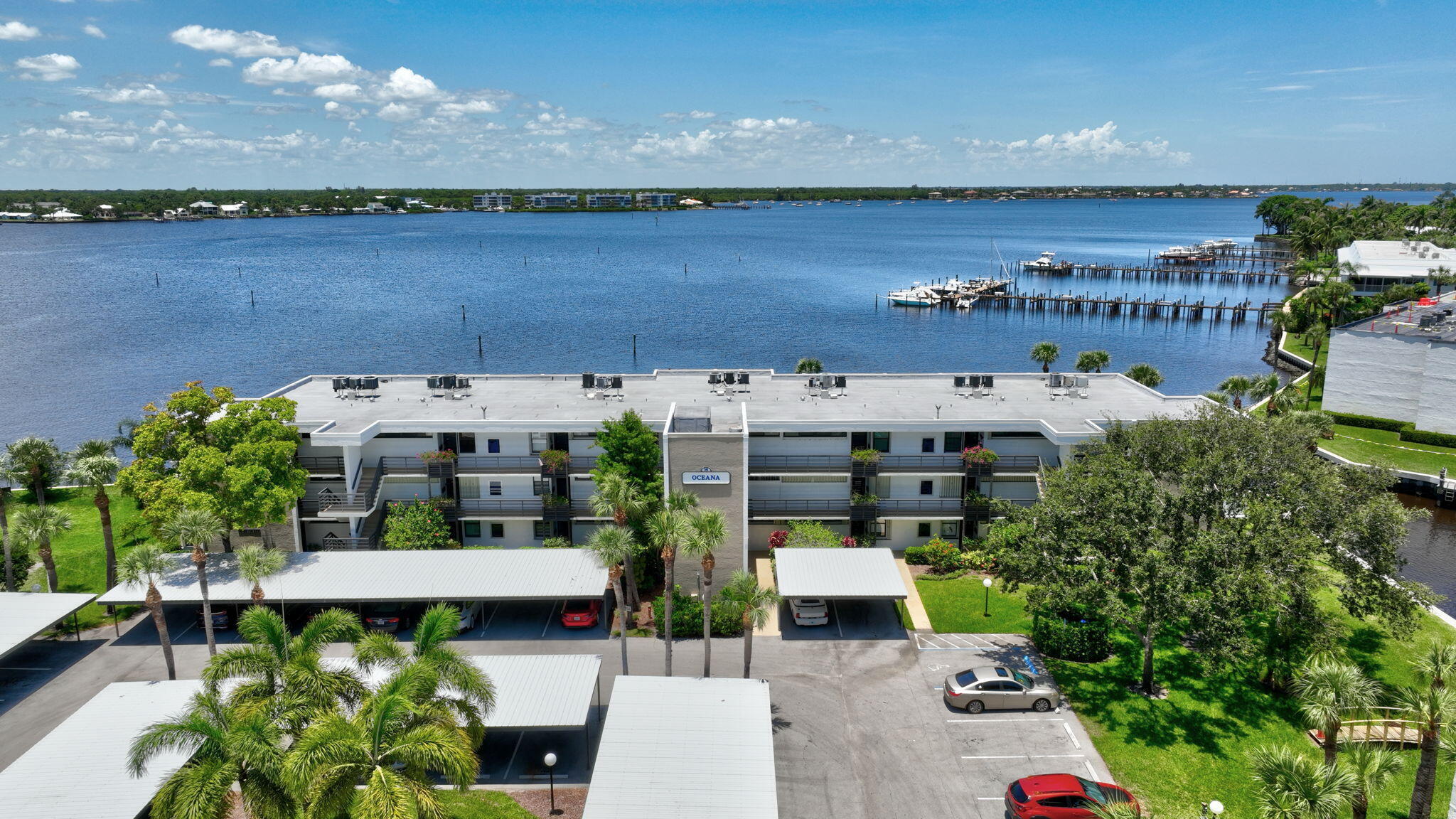 CIRCLE BAY YACHT CLUB CONDO - Residential