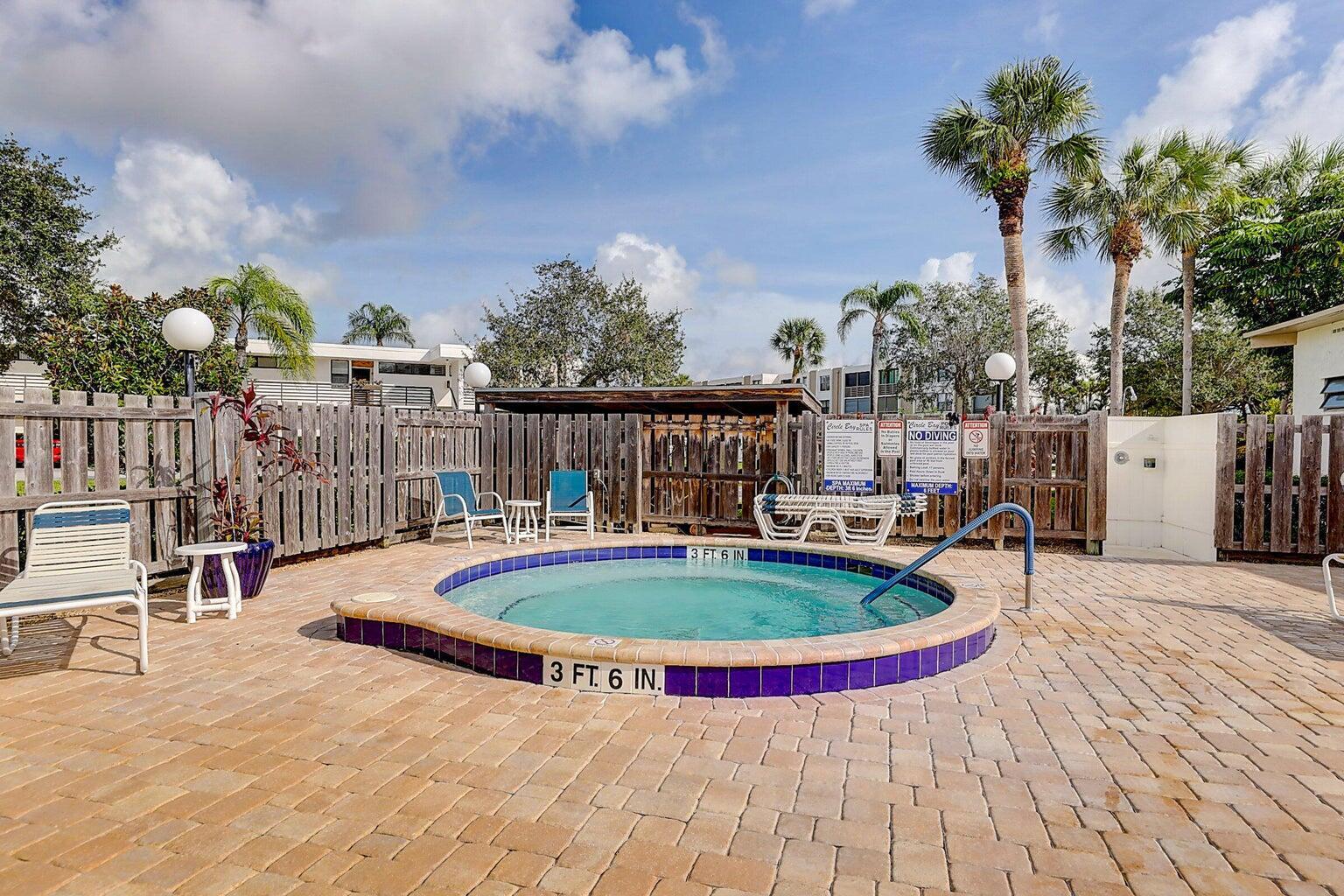 CIRCLE BAY YACHT CLUB CONDO - Residential