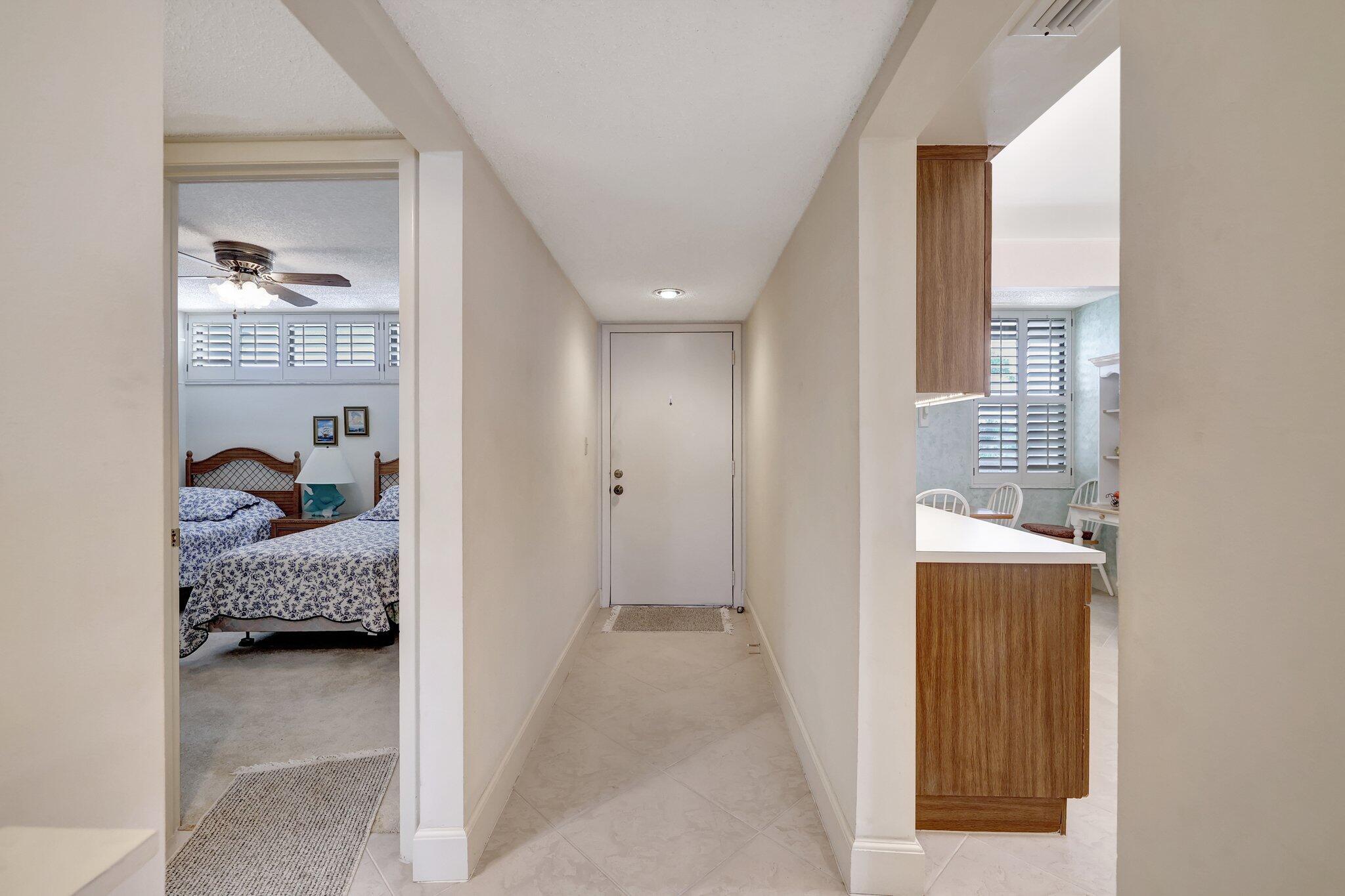 CIRCLE BAY YACHT CLUB CONDO - Residential