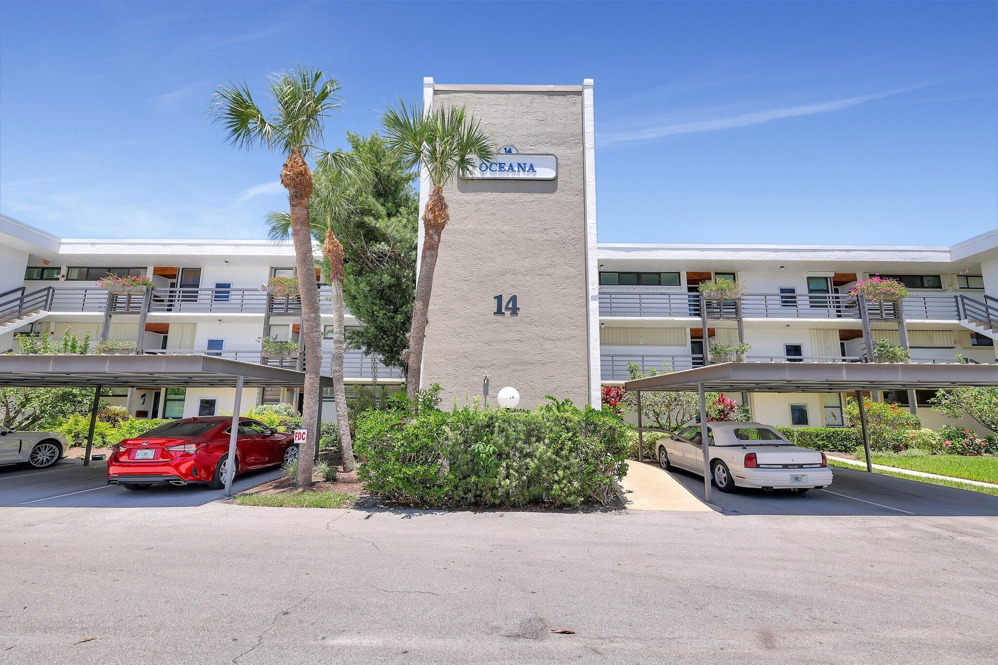 CIRCLE BAY YACHT CLUB CONDO - Residential