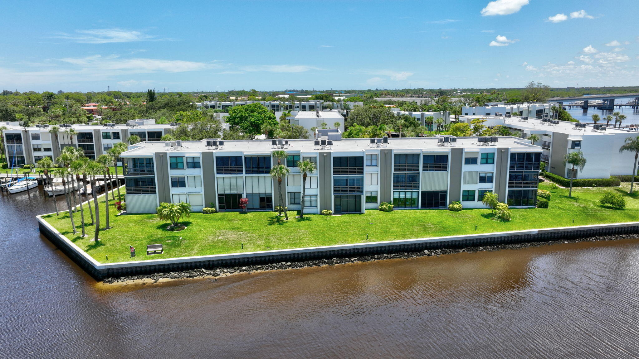 CIRCLE BAY YACHT CLUB CONDO - Residential