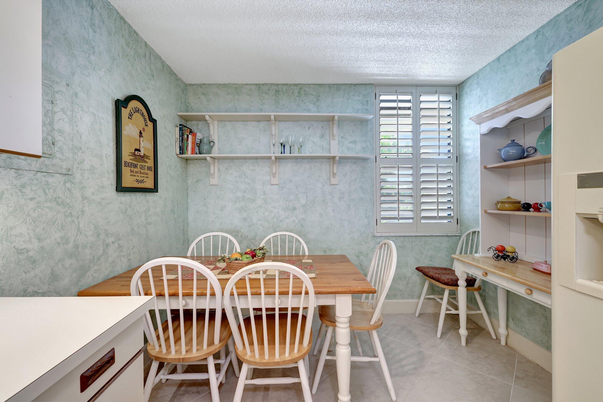 CIRCLE BAY YACHT CLUB CONDO - Residential