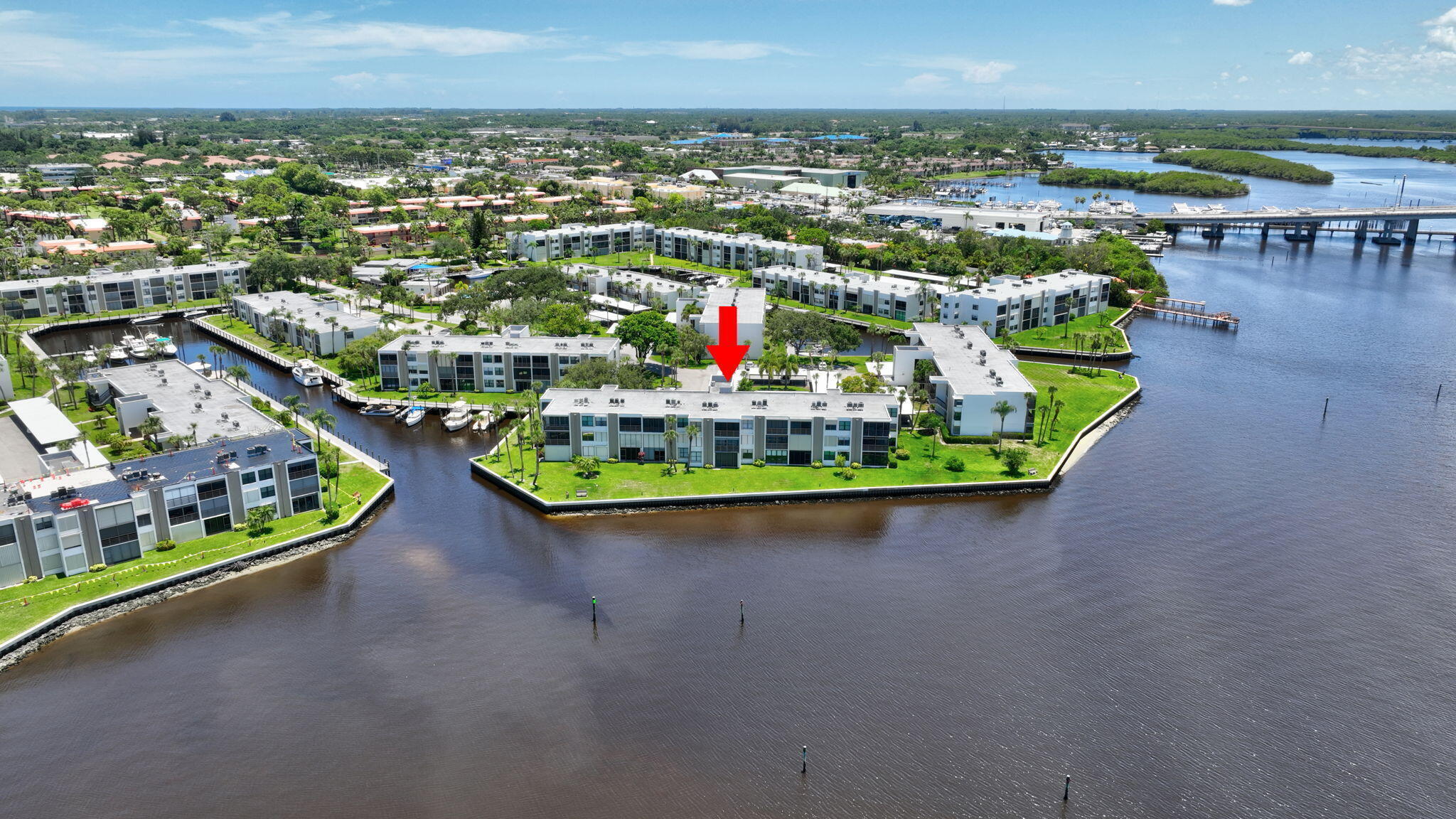 CIRCLE BAY YACHT CLUB CONDO - Residential