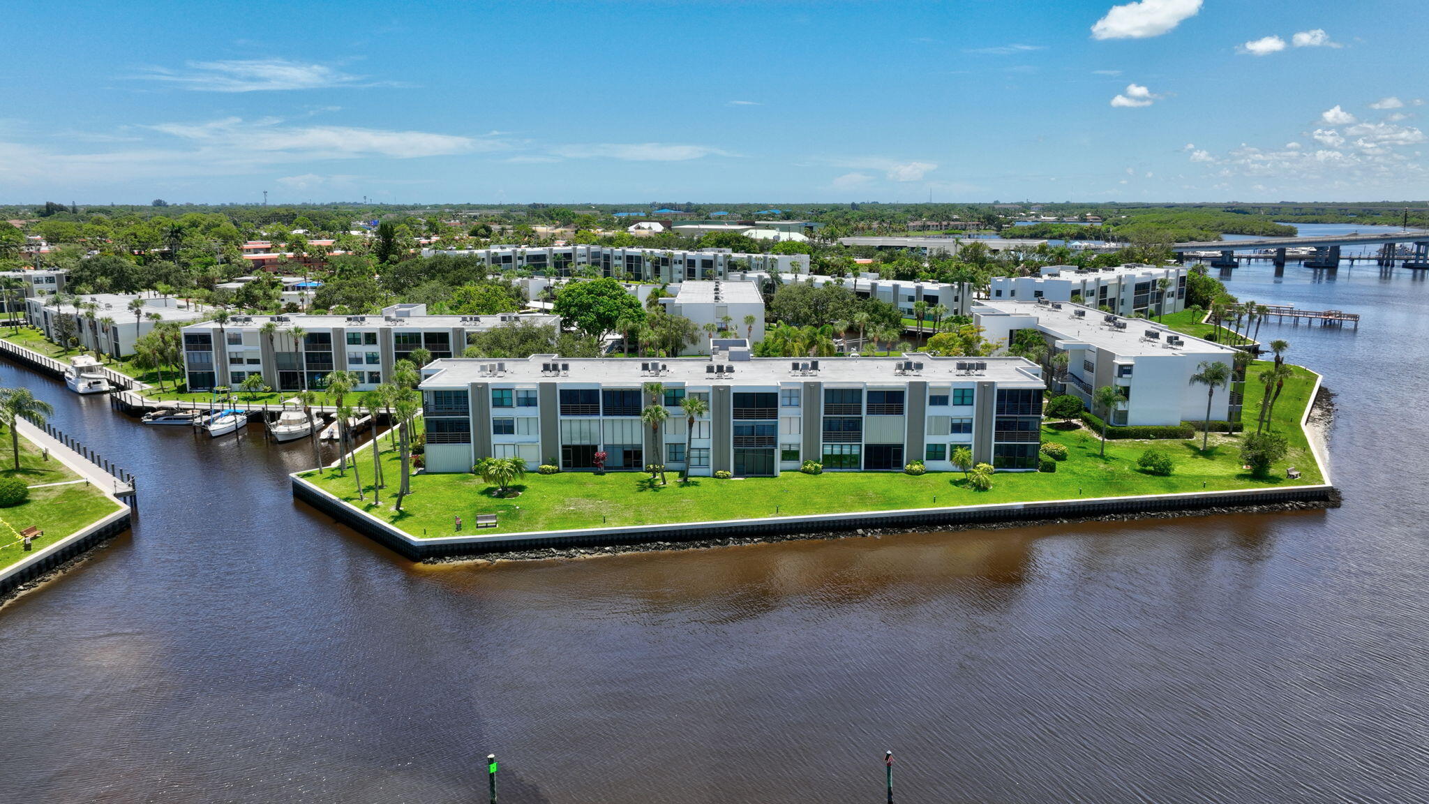 CIRCLE BAY YACHT CLUB CONDO - Residential