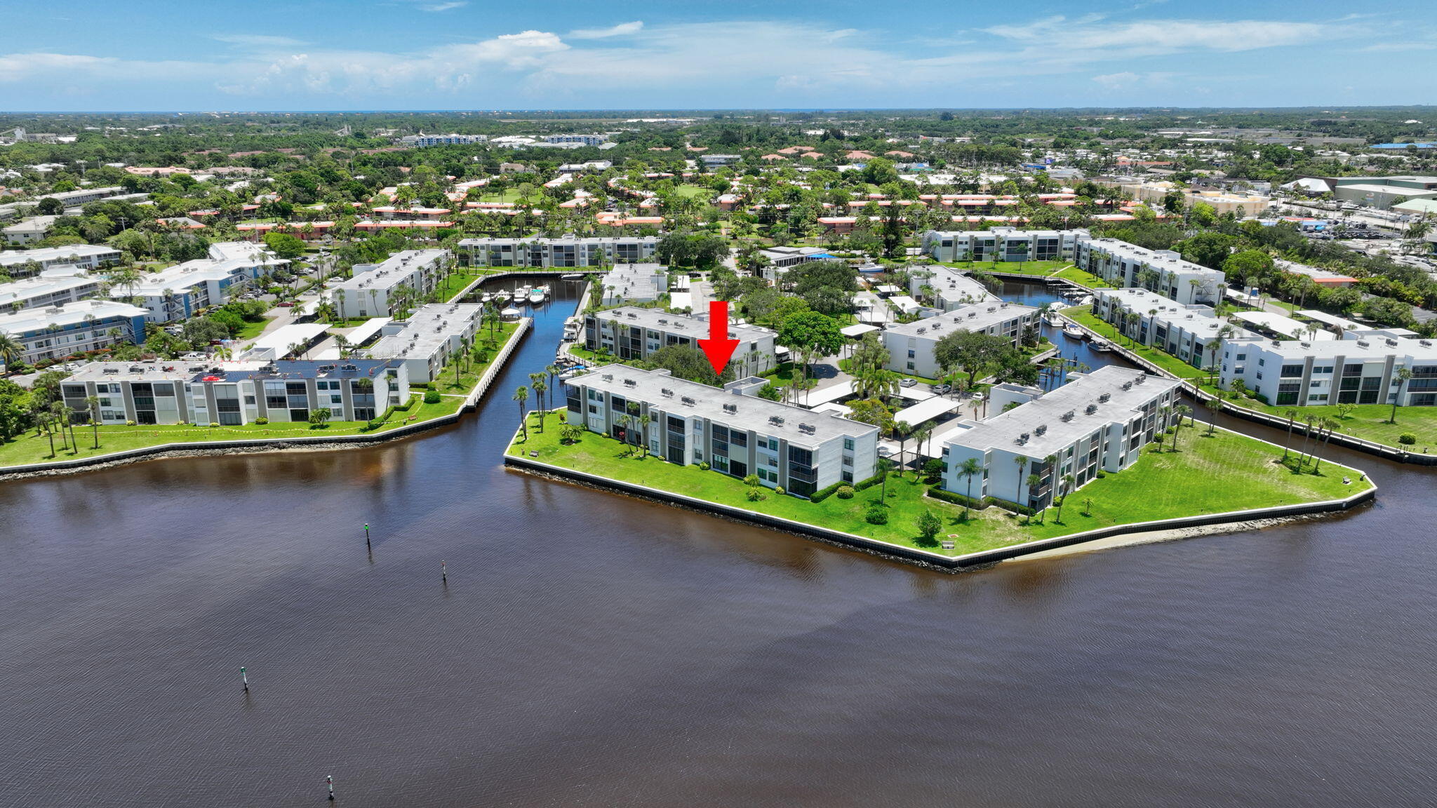 CIRCLE BAY YACHT CLUB CONDO - Residential
