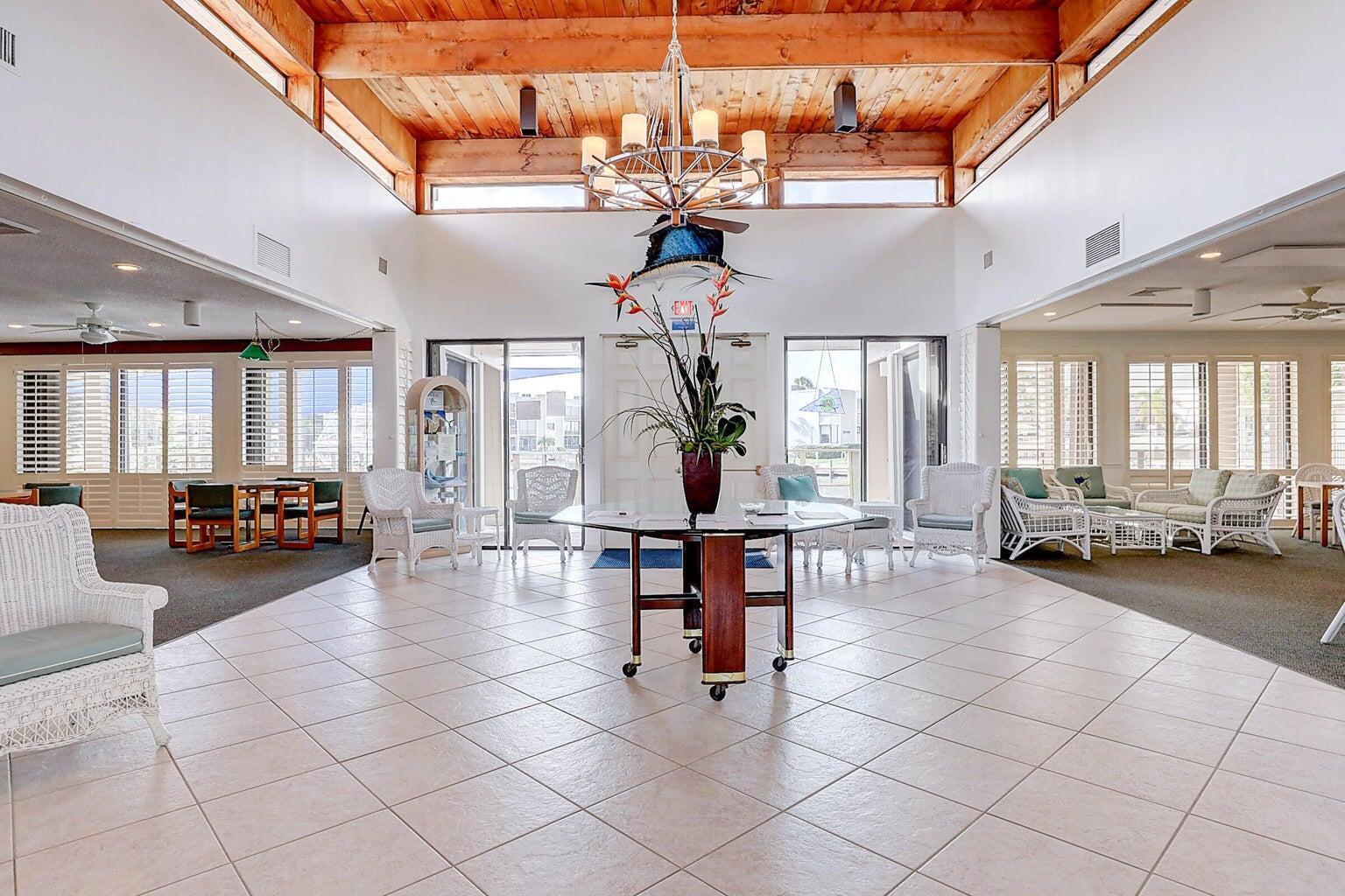 CIRCLE BAY YACHT CLUB CONDO - Residential
