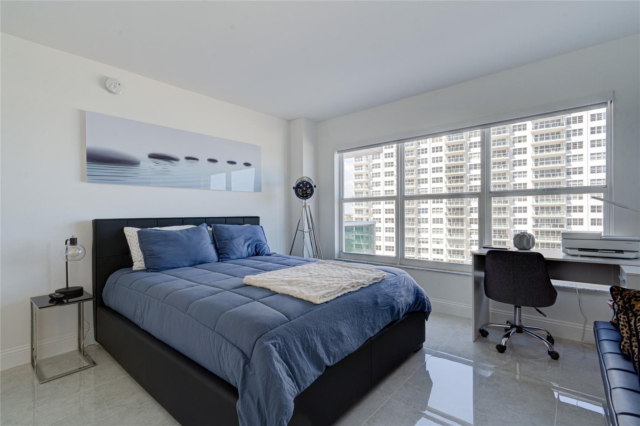 PLAYA DEL SOL CONDO - Residential