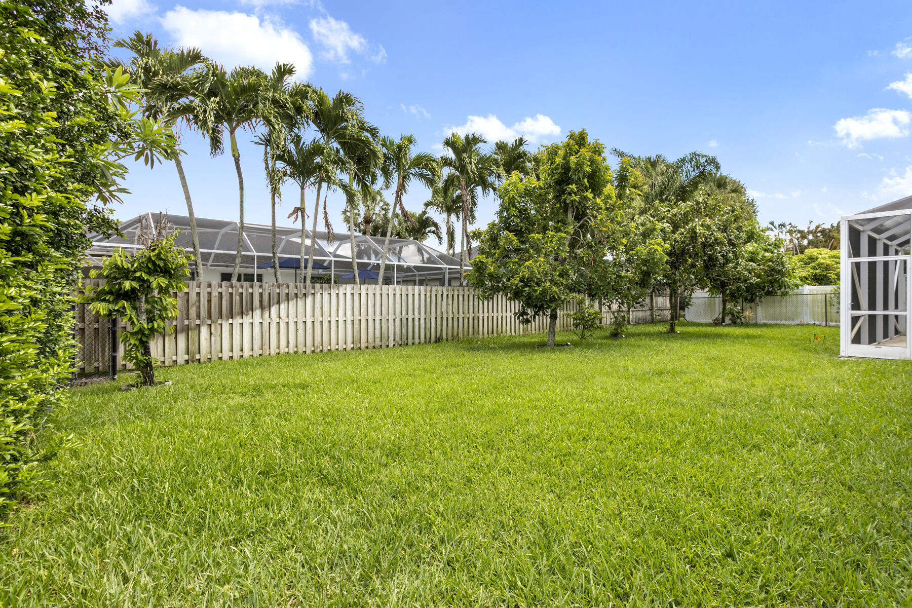 SARATOGA AT ROYAL PALM - Residential