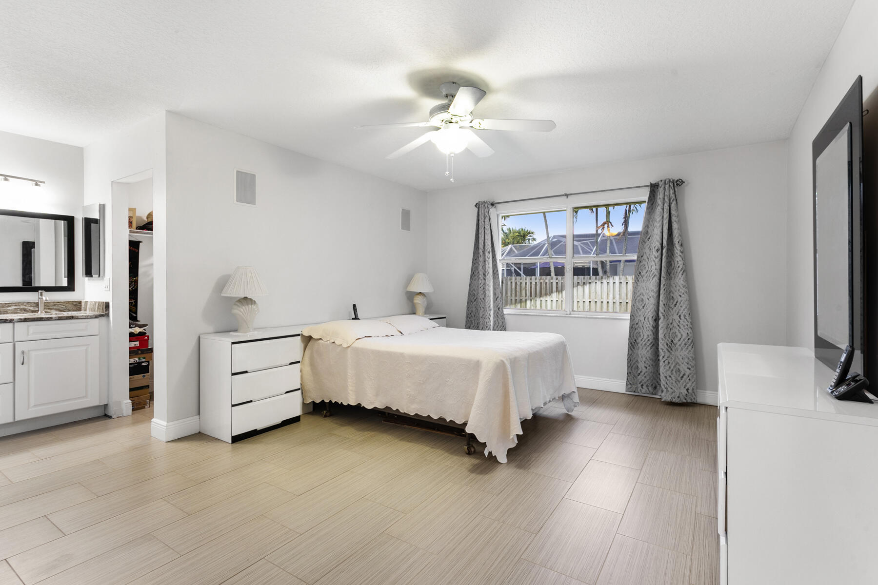 SARATOGA AT ROYAL PALM - Residential