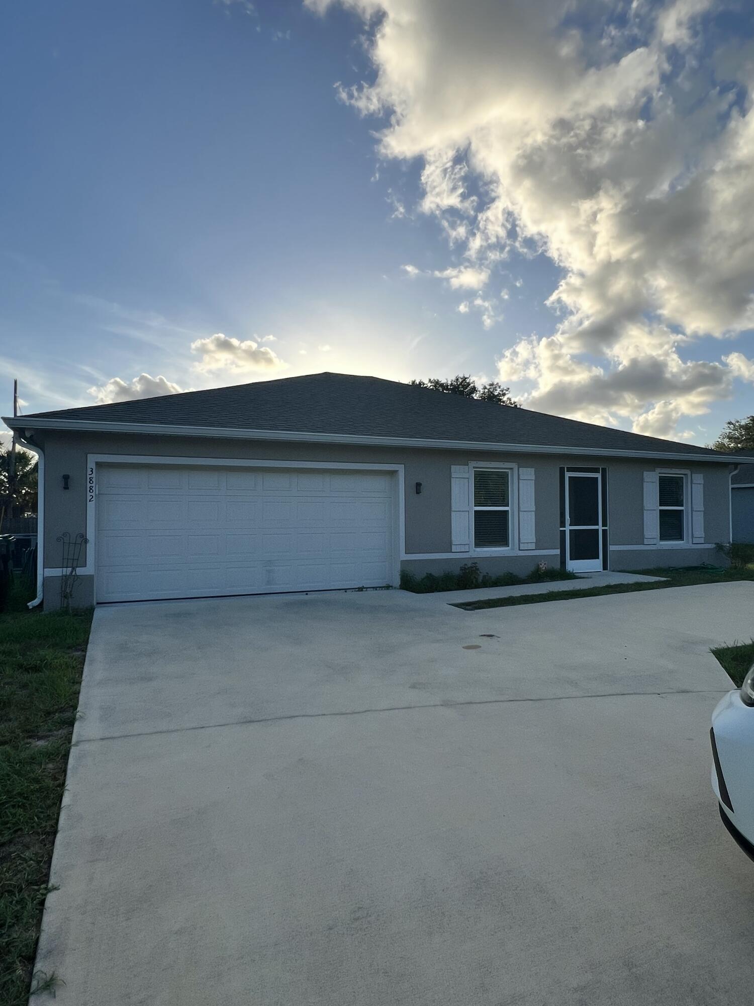 PORT ST LUCIE SECTION  22 - Residential Lease