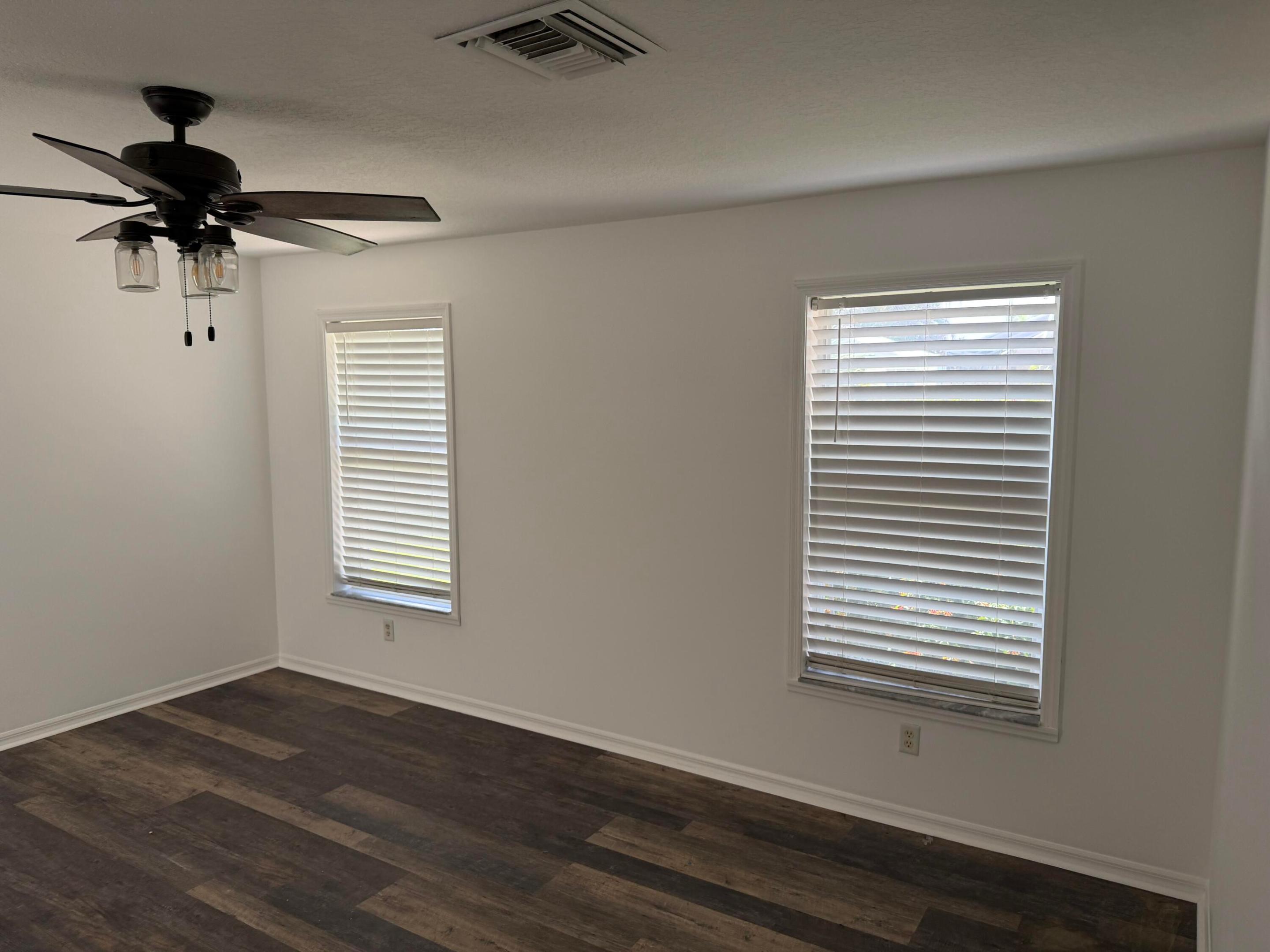 PORT ST LUCIE SECTION 7 - Residential