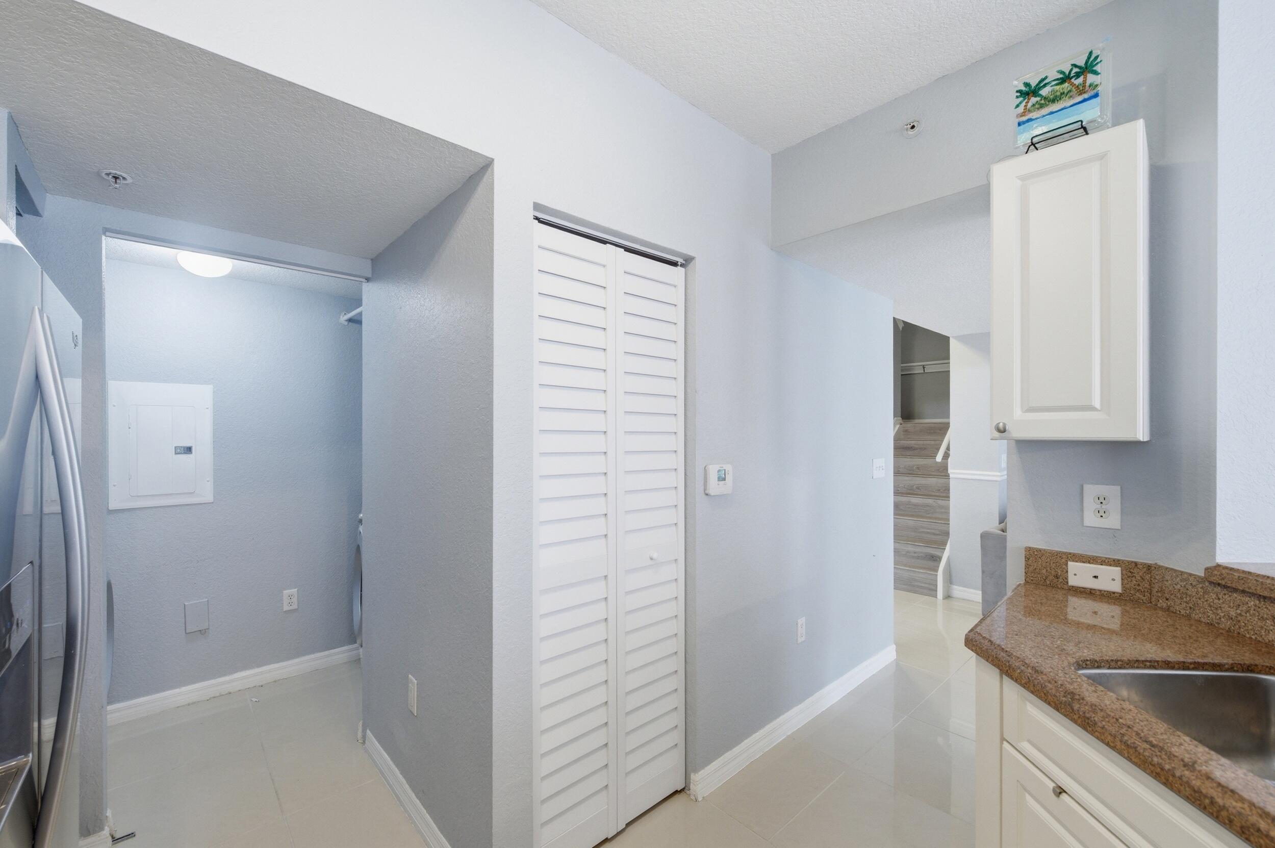 CYPRESS POINTE AT CORAL SPRINGS - Residential
