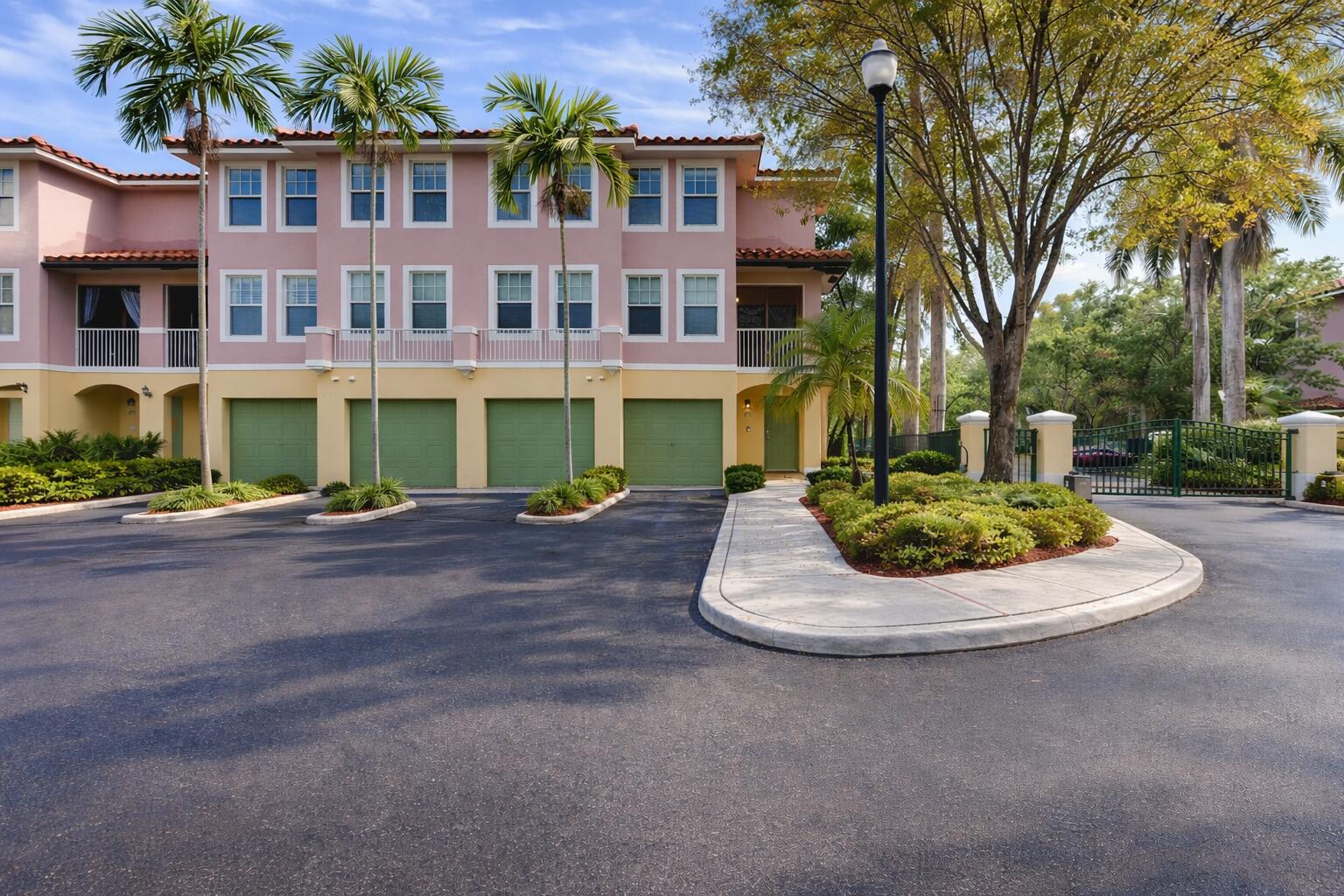 CYPRESS POINTE AT CORAL SPRINGS - Residential