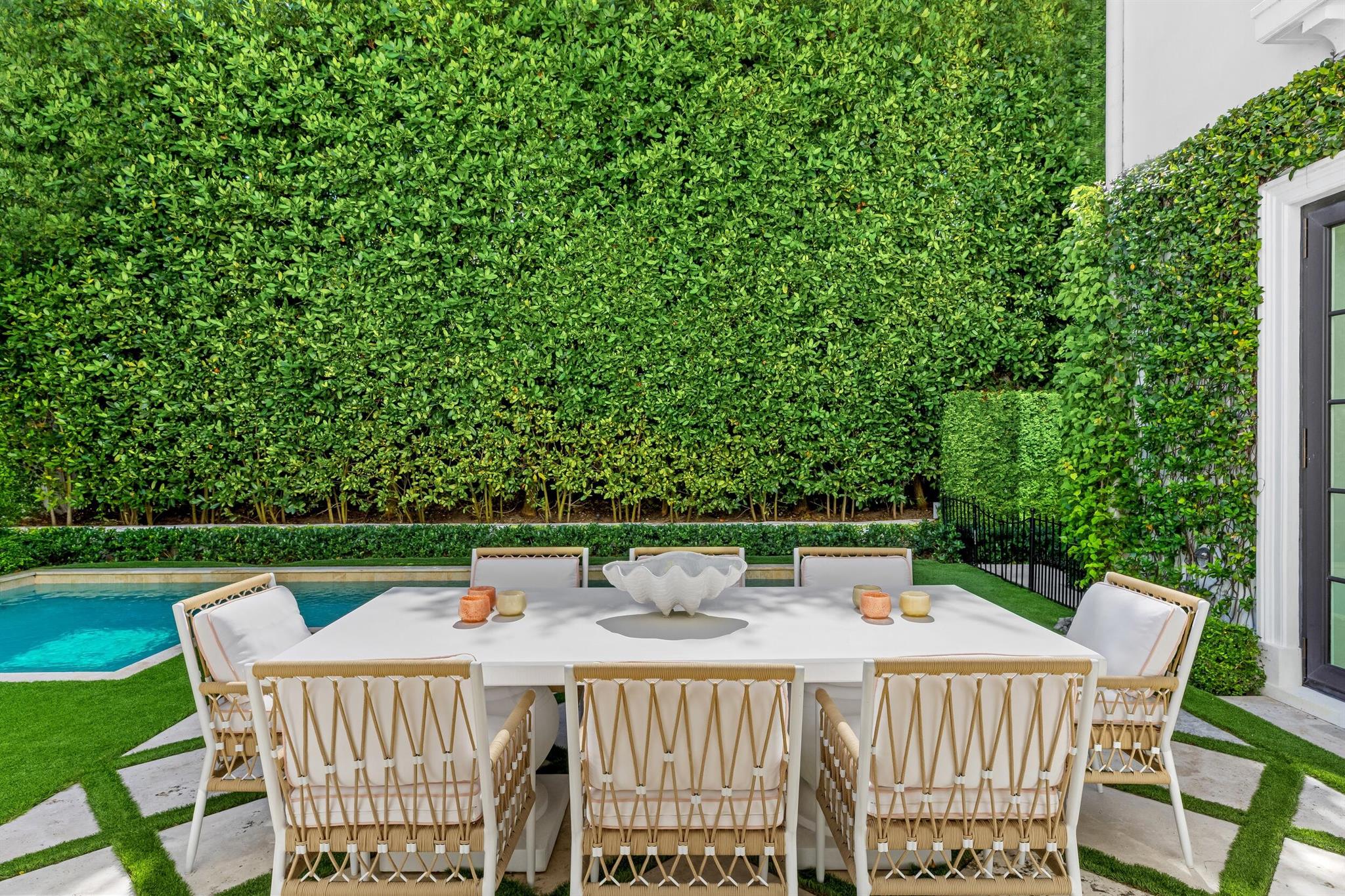 FLORAL PARK - Residential
