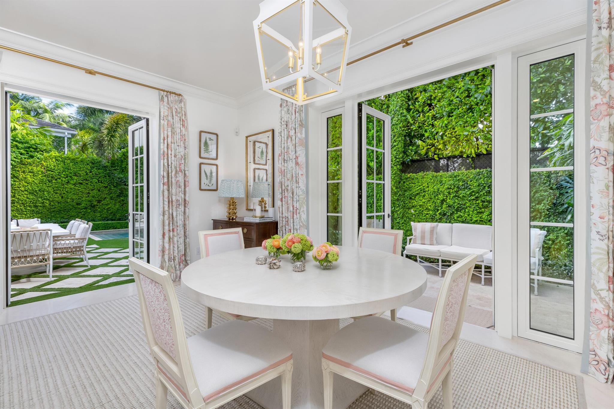 FLORAL PARK - Residential