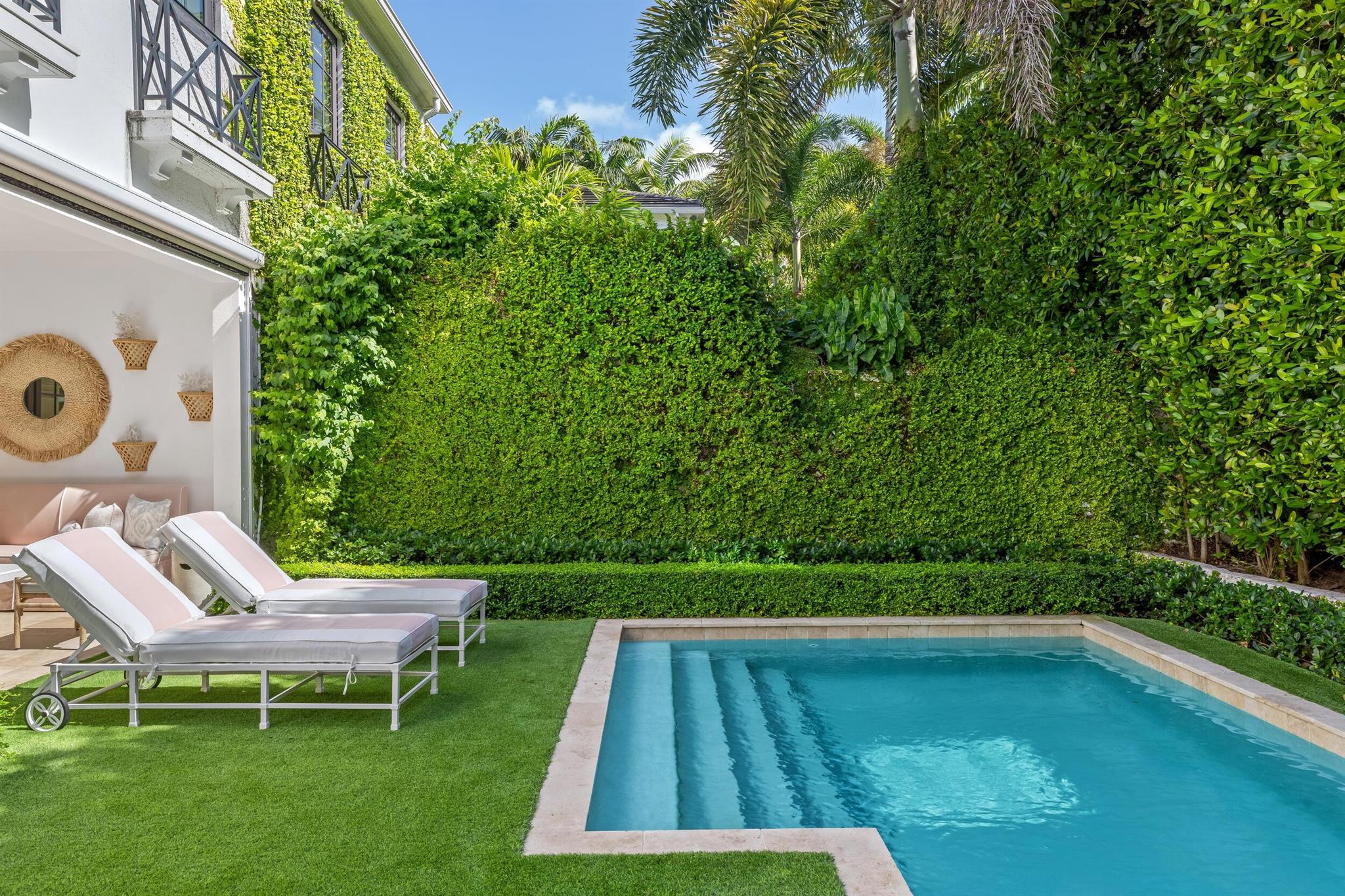 FLORAL PARK - Residential