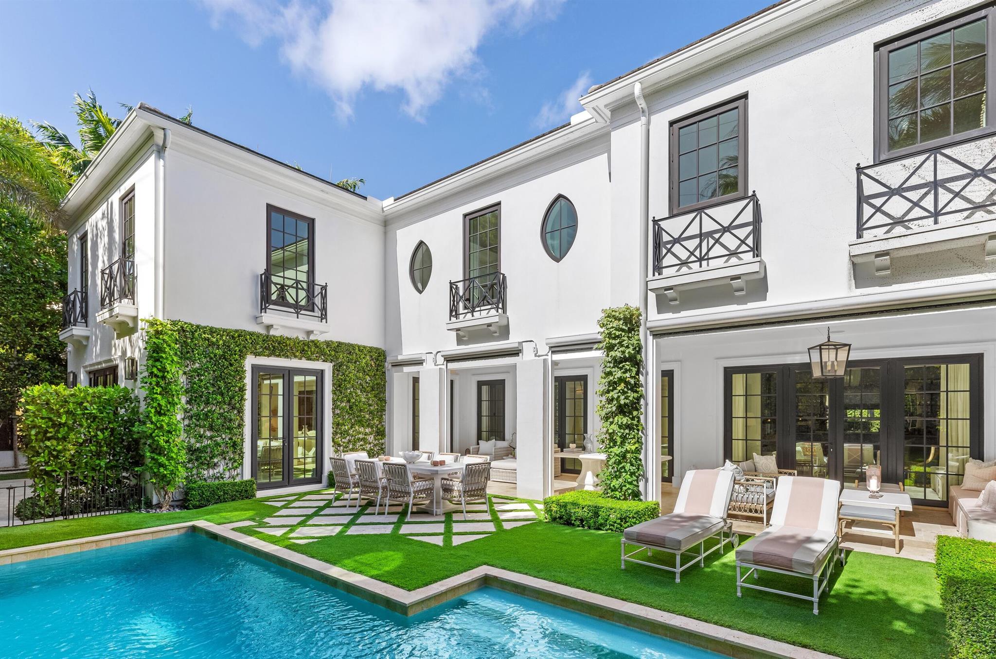 FLORAL PARK - Residential