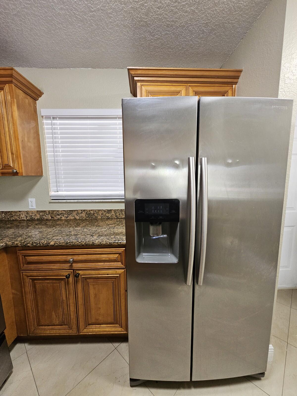 PALM BEACH PLACE CONDO - Residential Lease