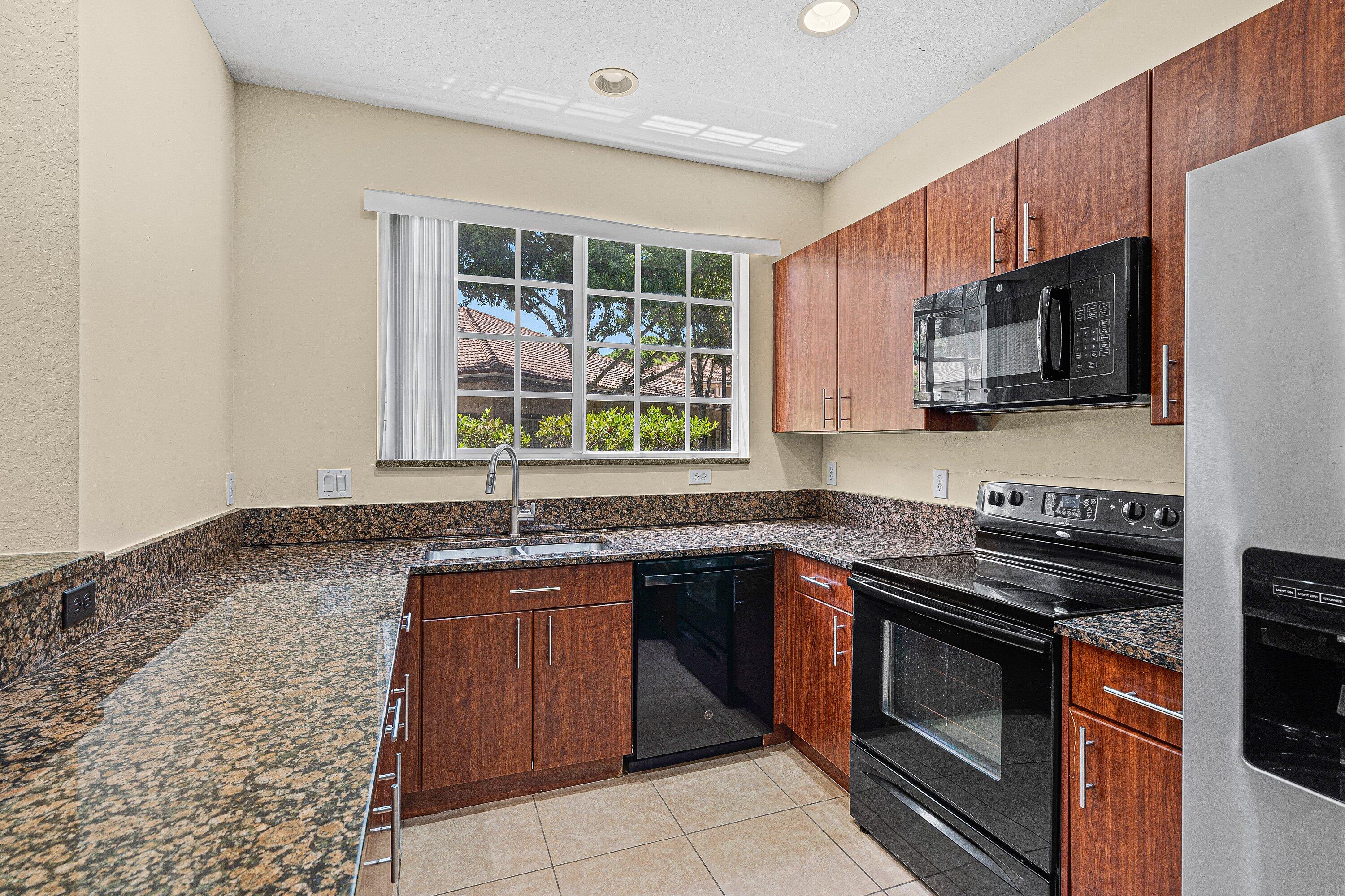 PINE KEY RESERVE CONDO - Residential