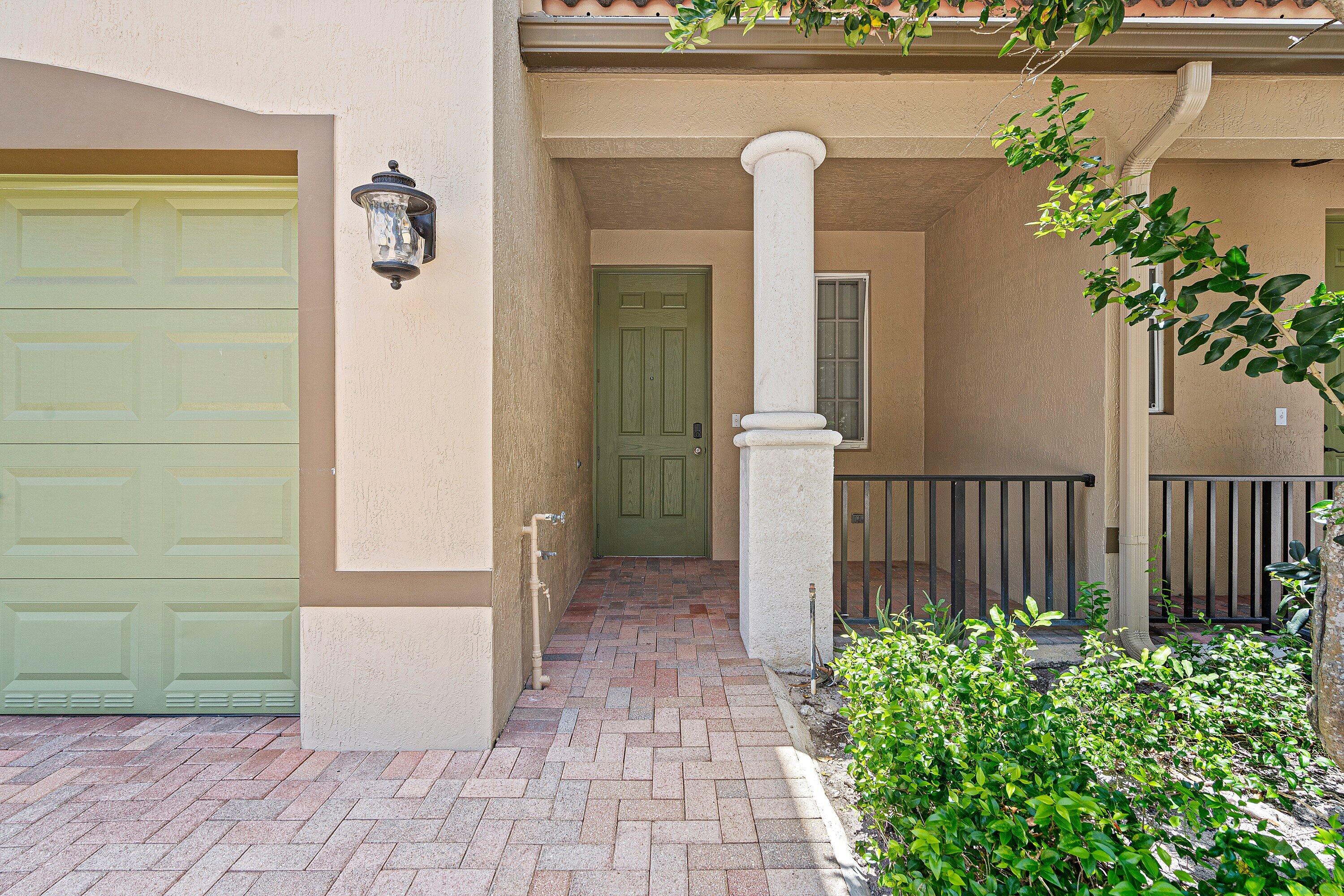 PINE KEY RESERVE CONDO - Residential
