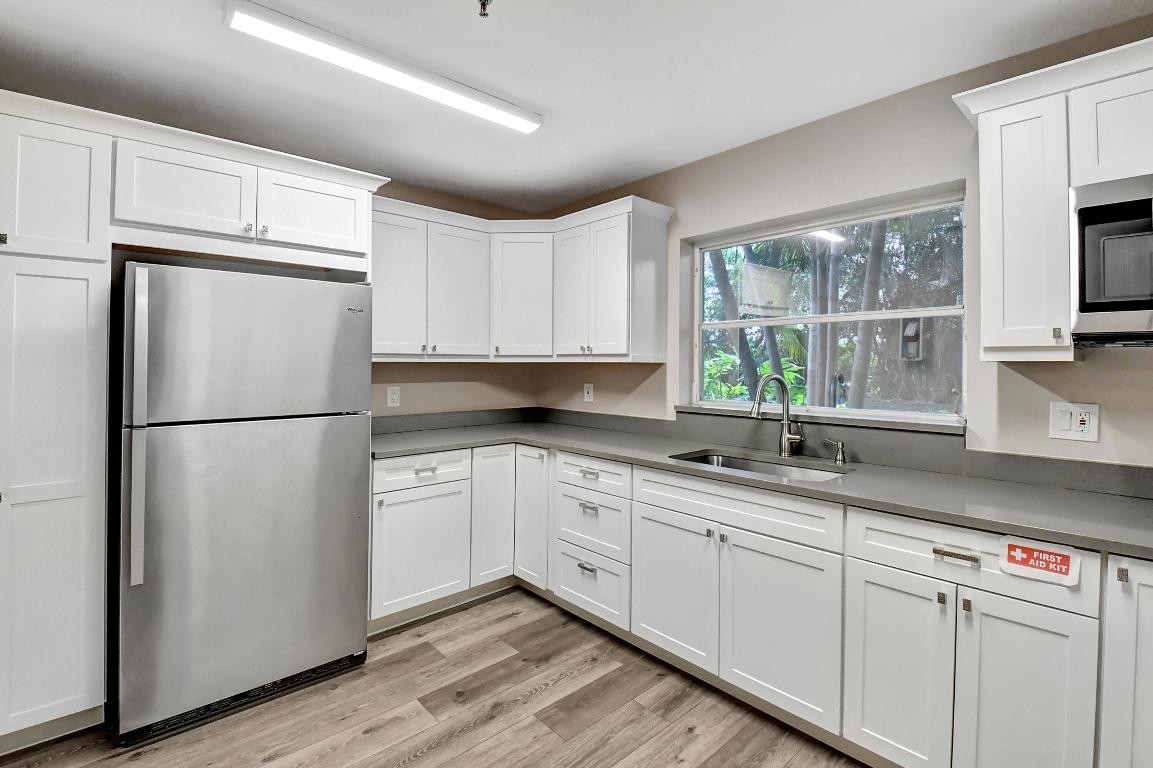 WHISPER WALK /EASTGATE - Residential