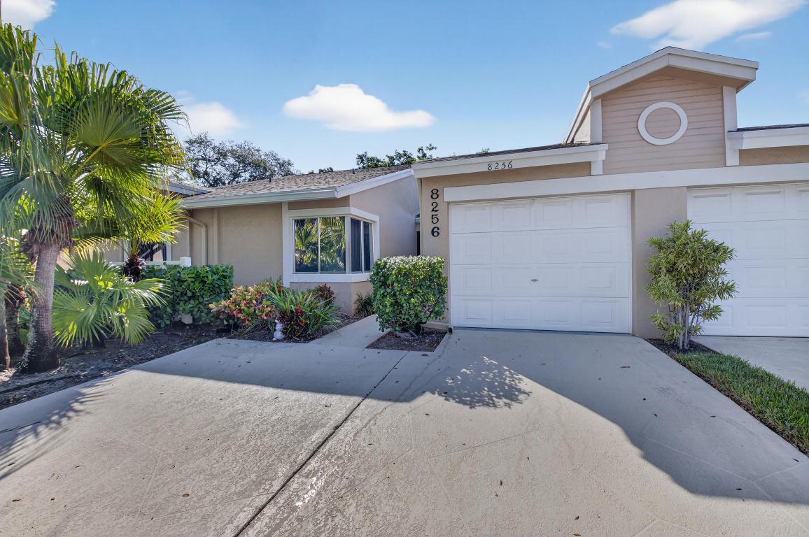 WHISPER WALK /EASTGATE - Residential