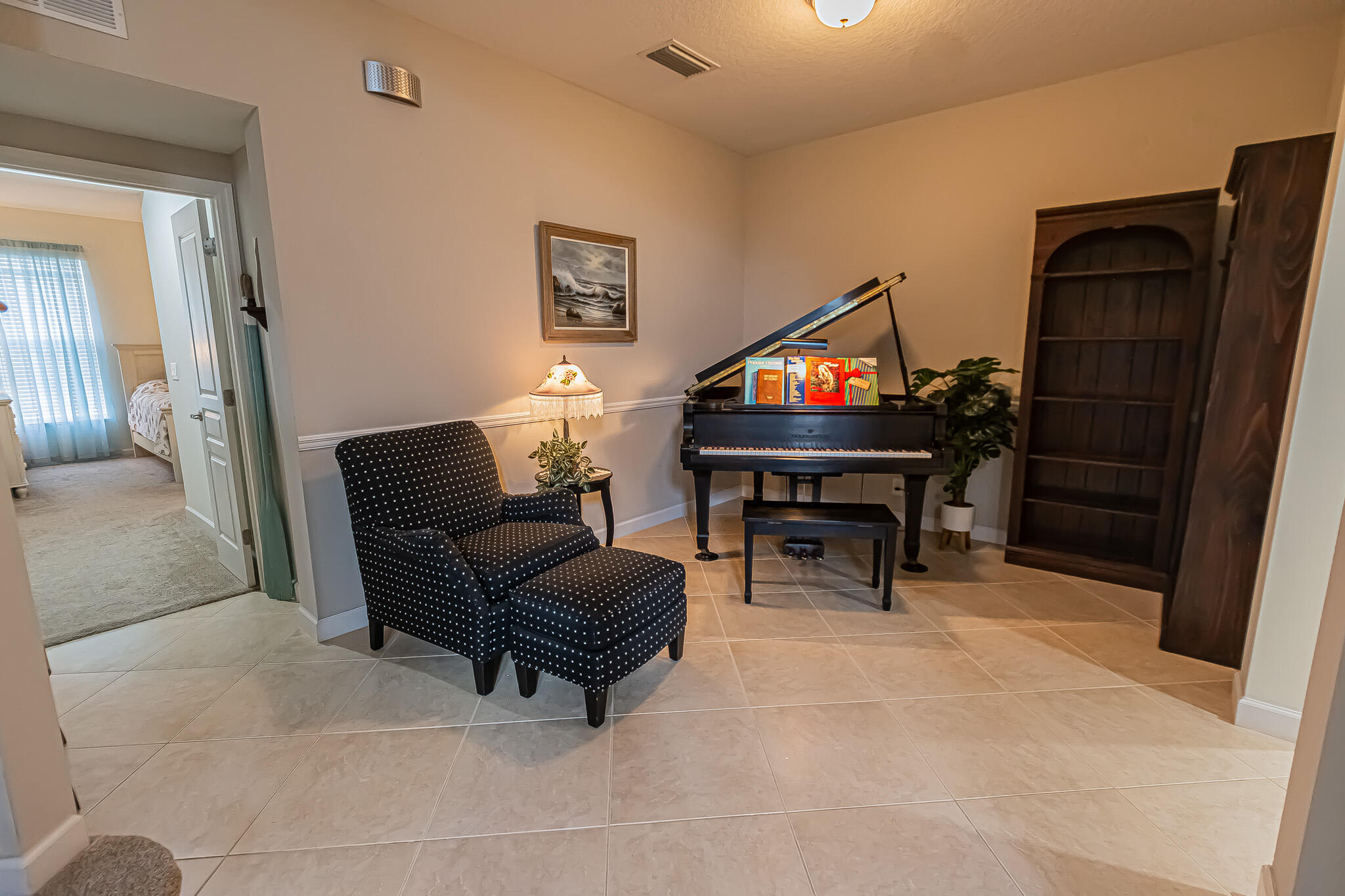 BEDFORD PARK - Residential