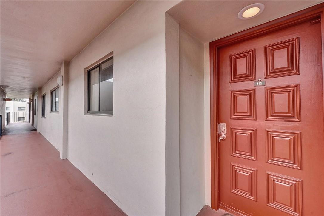 Las Verdes - Residential