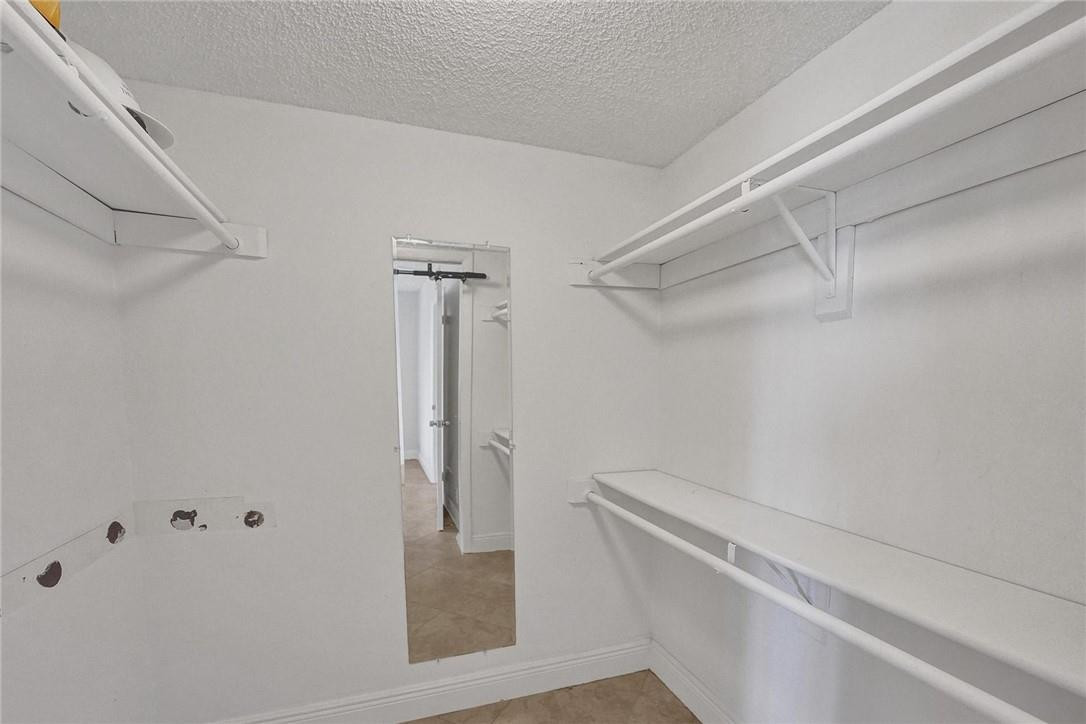 Las Verdes - Residential