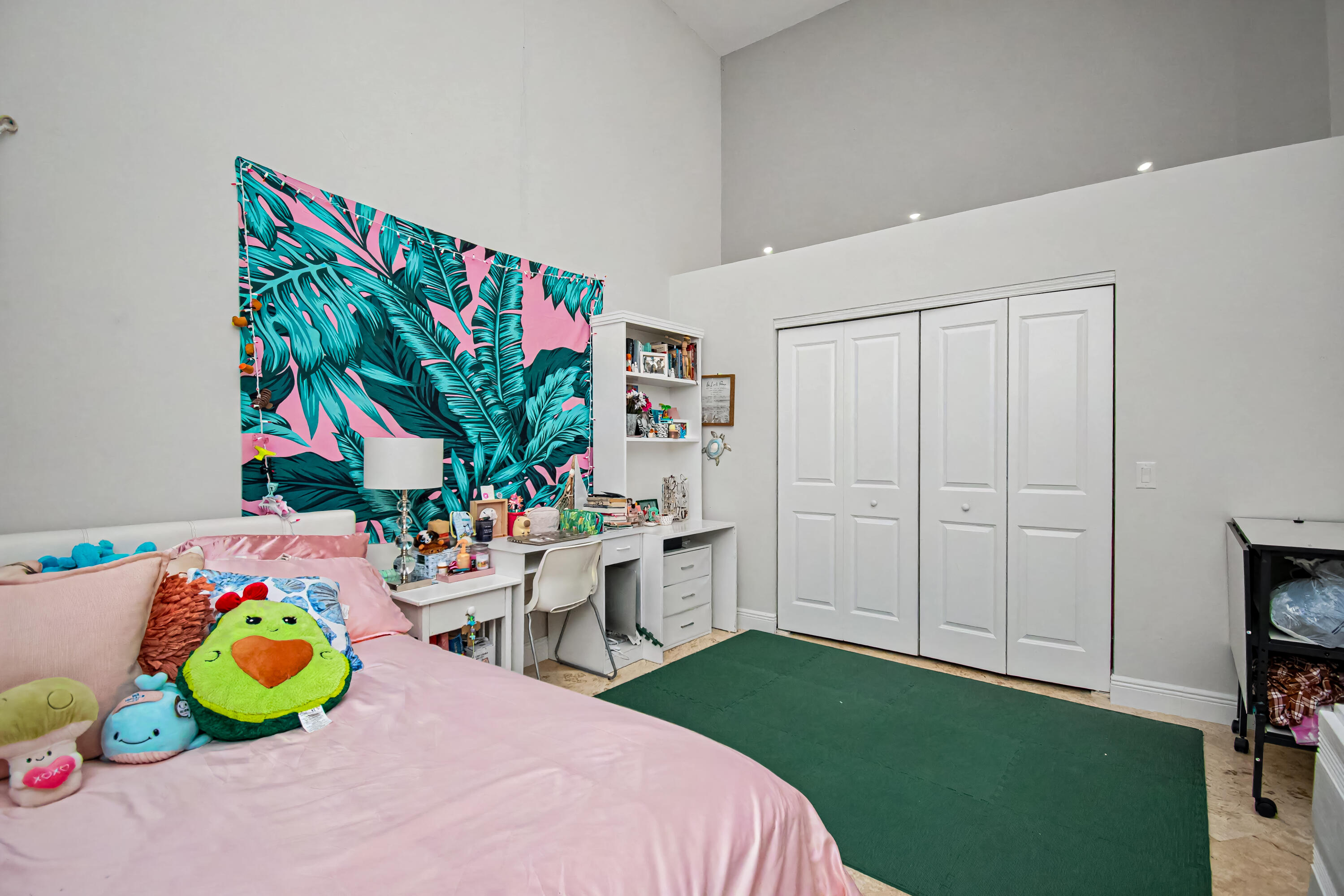 GLEN OAKS 1ST ADD - Residential
