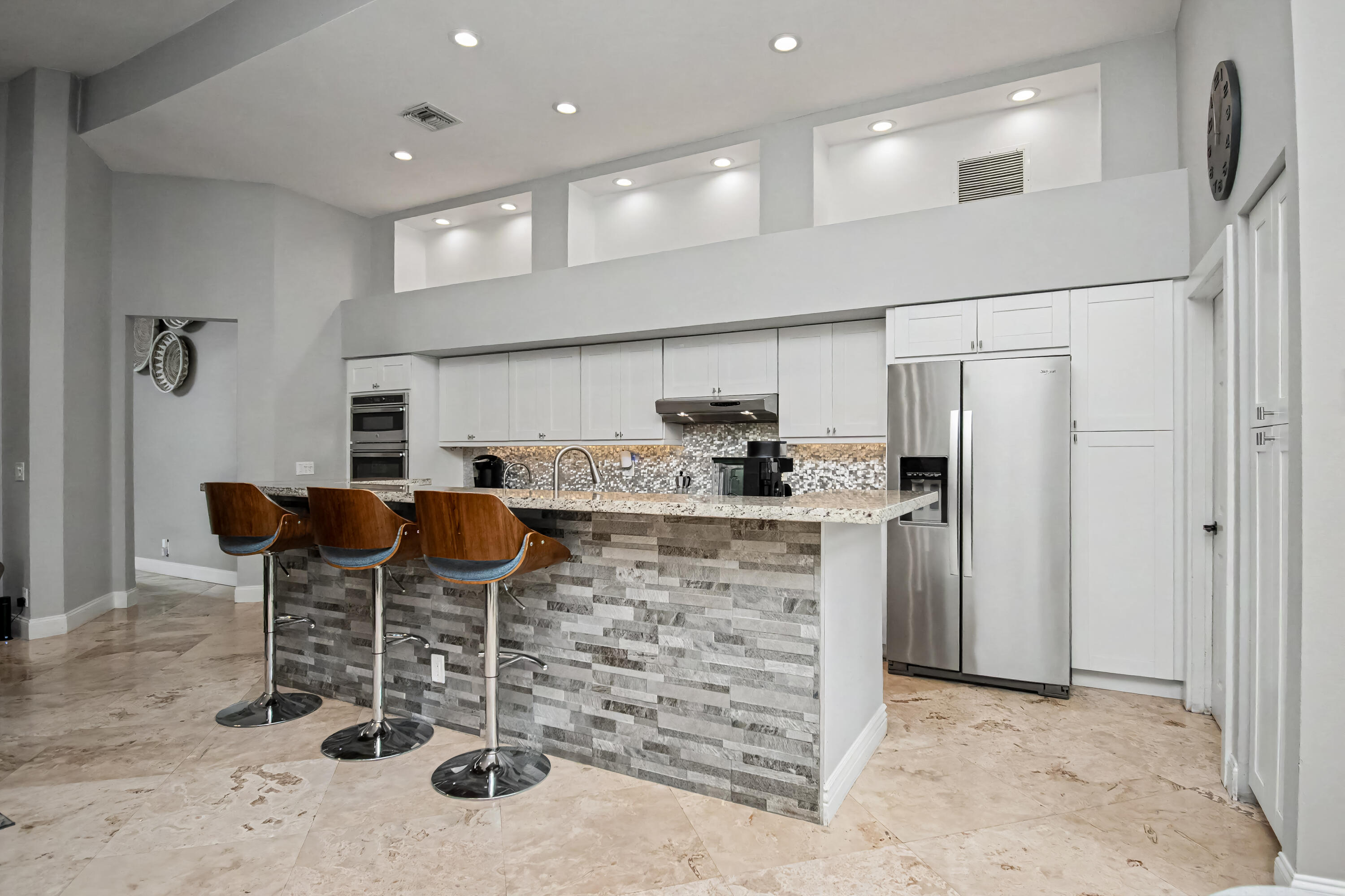 GLEN OAKS 1ST ADD - Residential