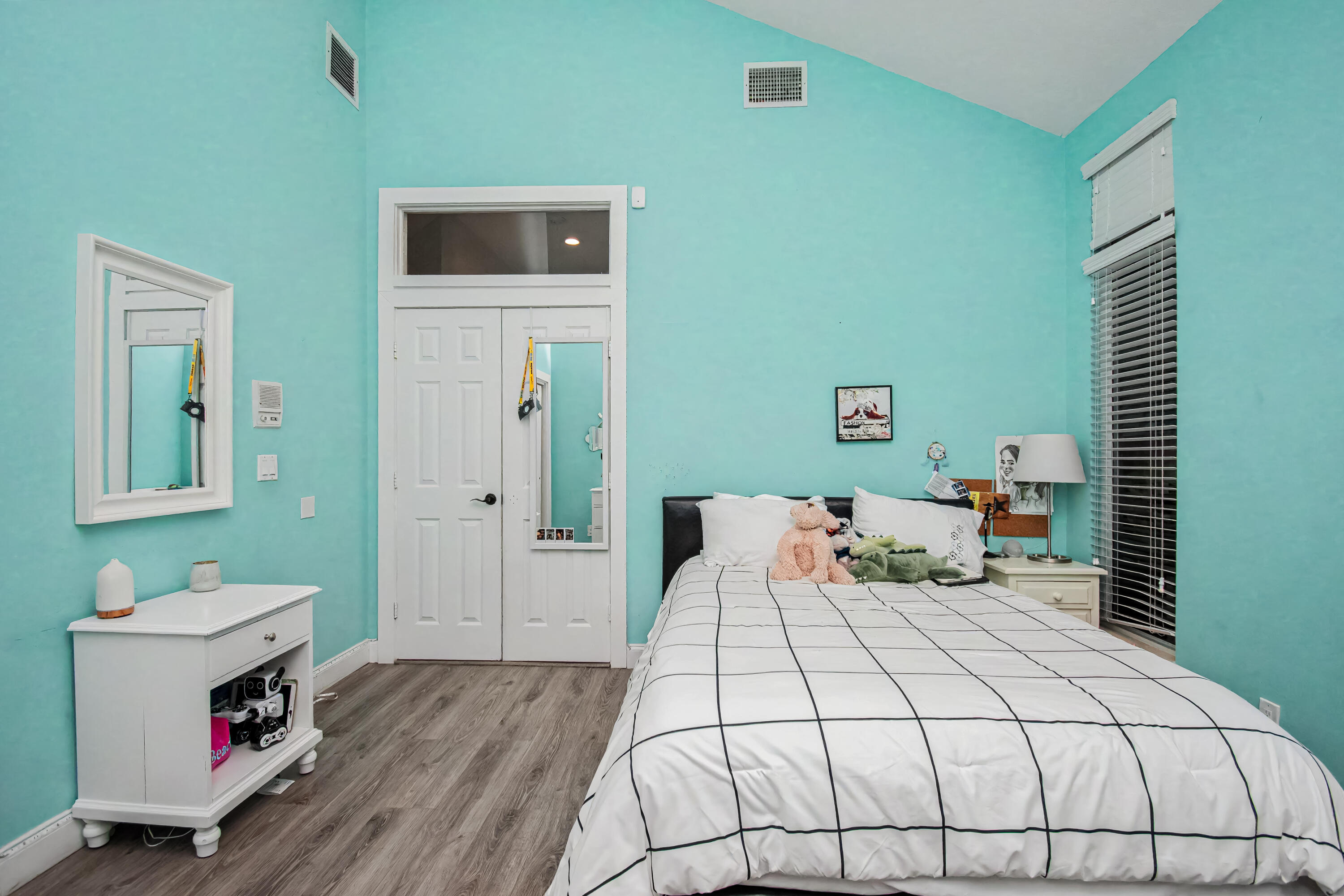 GLEN OAKS 1ST ADD - Residential