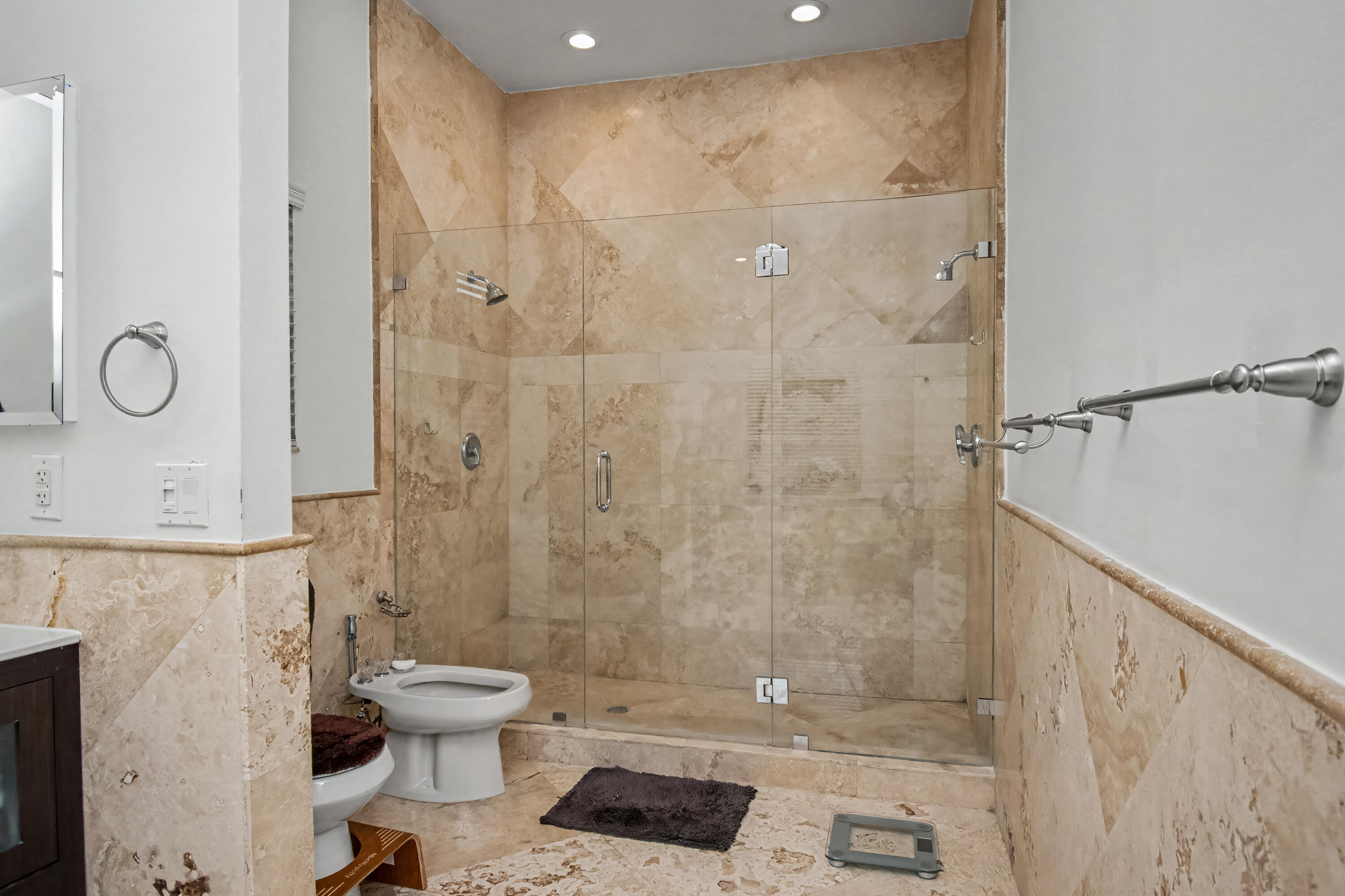 GLEN OAKS 1ST ADD - Residential