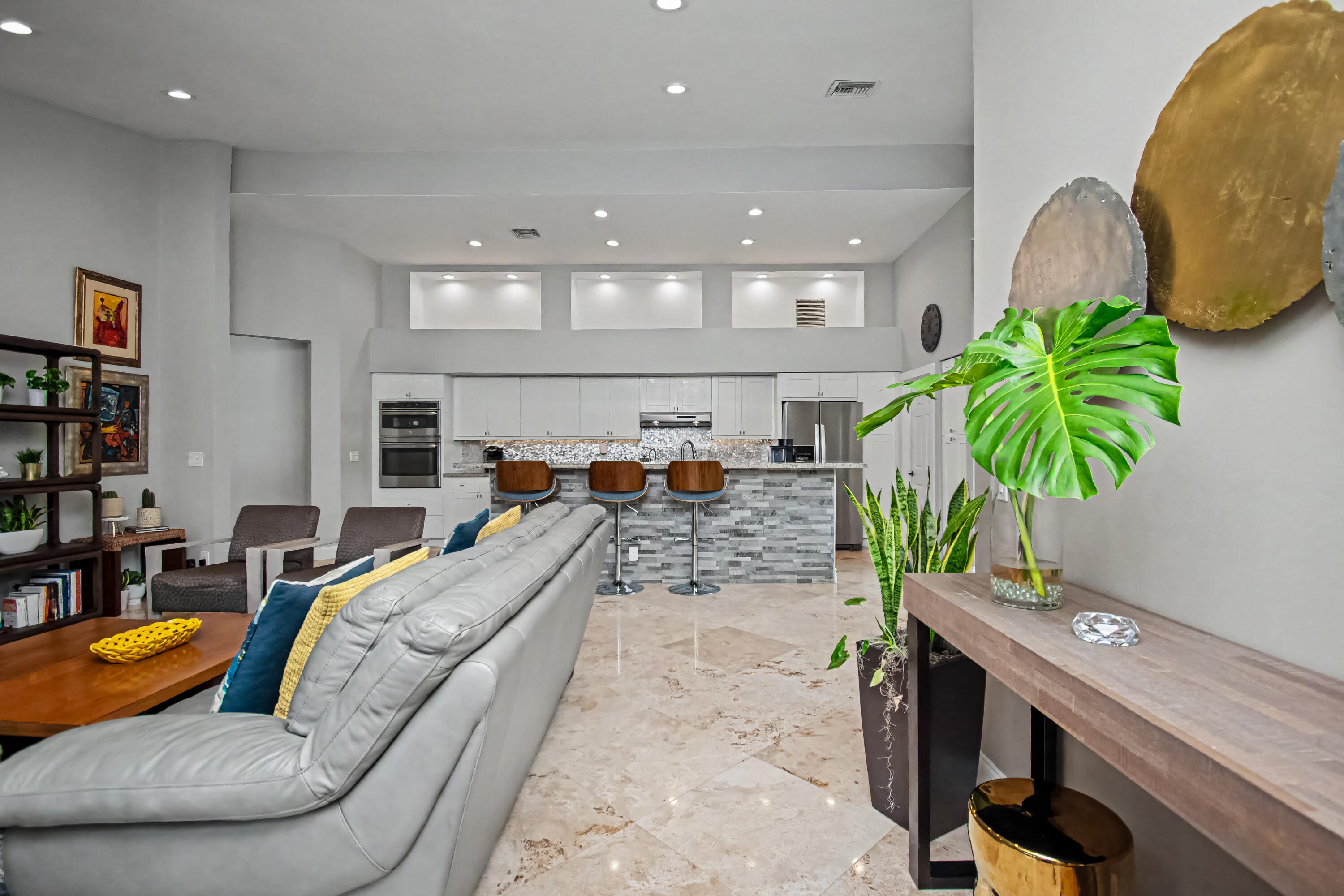 GLEN OAKS 1ST ADD - Residential