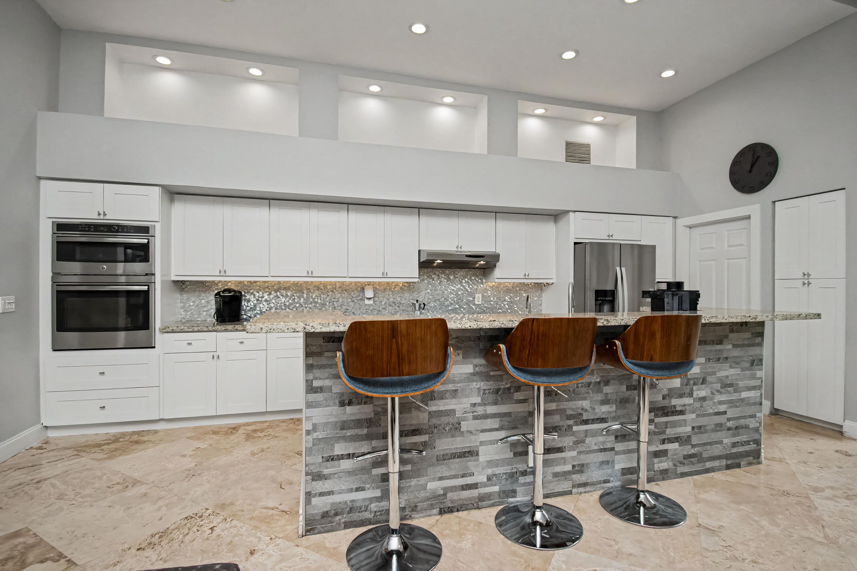 GLEN OAKS 1ST ADD - Residential