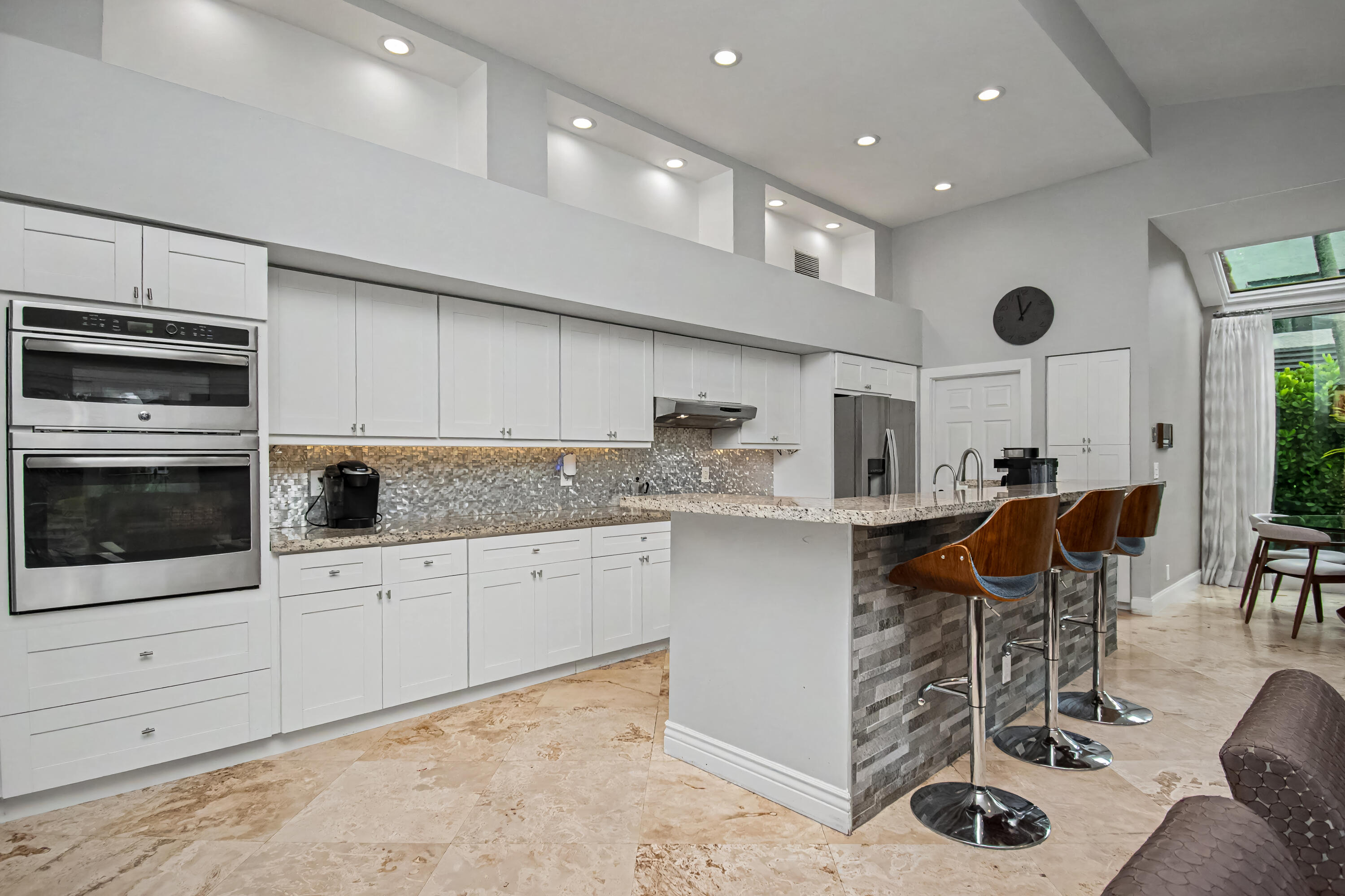 GLEN OAKS 1ST ADD - Residential