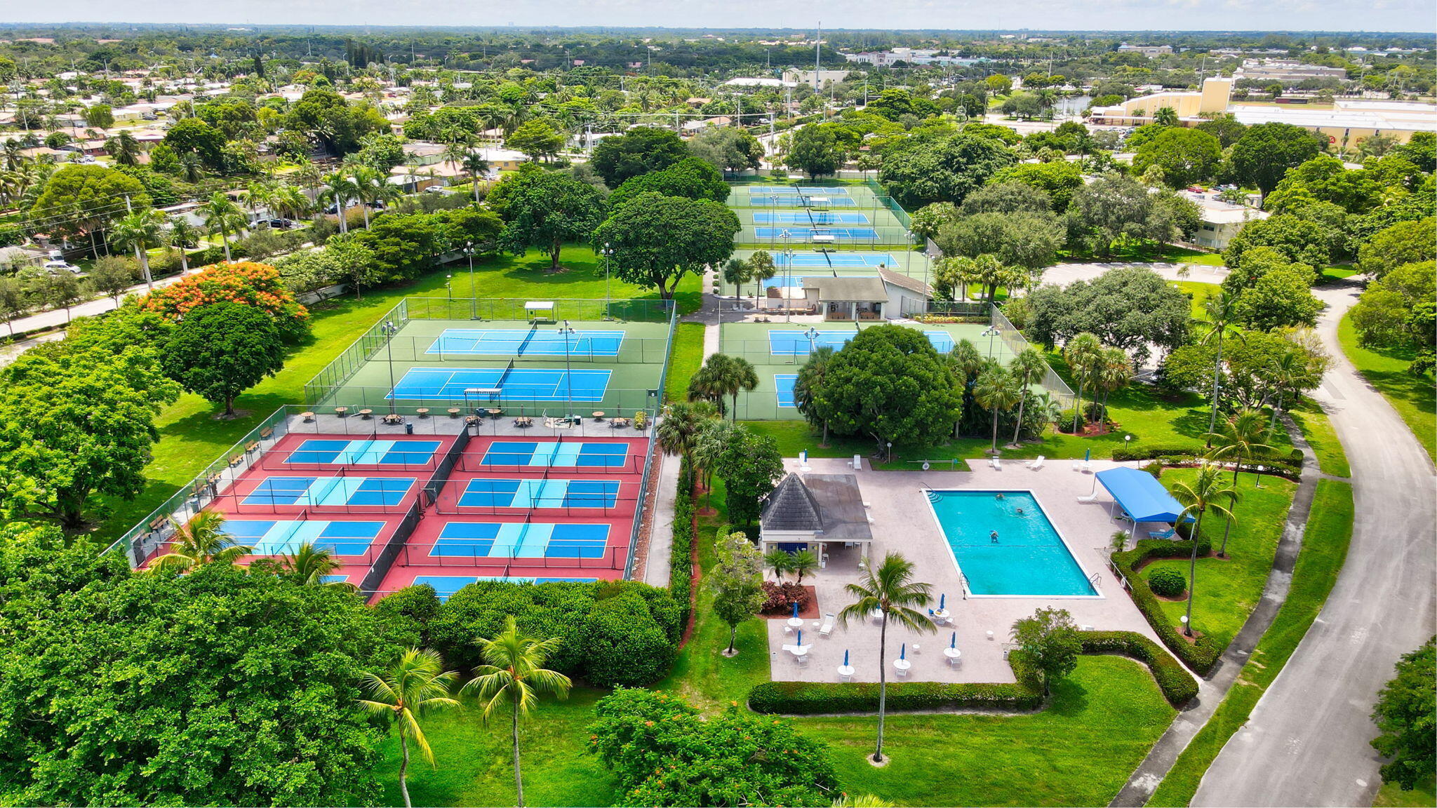 LUCAYA VILLAGE 2-A CONDO - Residential Lease