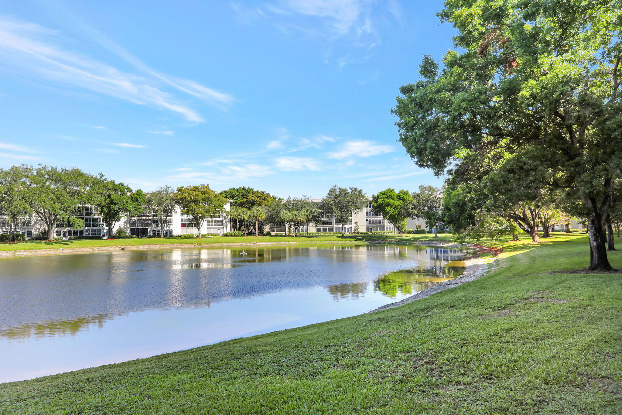 LUCAYA VILLAGE 2-A CONDO - Residential Lease