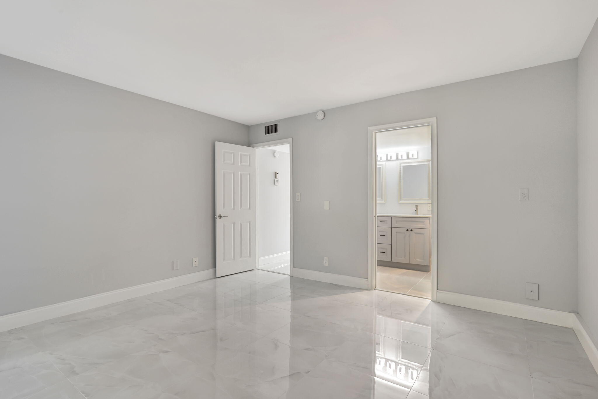 LUCAYA VILLAGE 2-A CONDO - Residential Lease