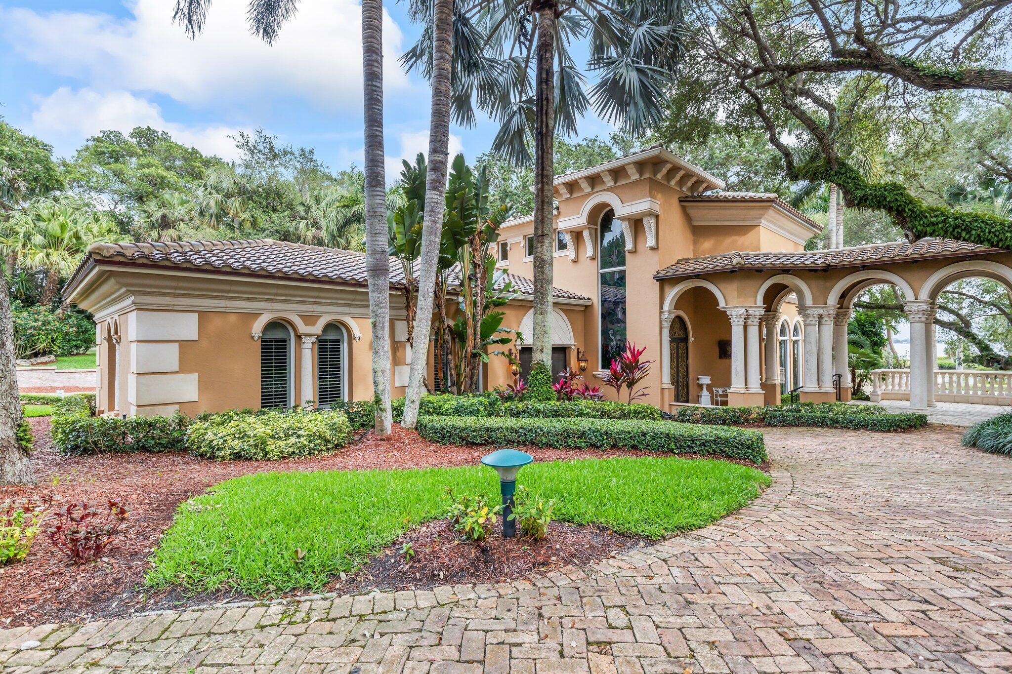 THE PLANTATION AT SEWALLS POINT - Residential