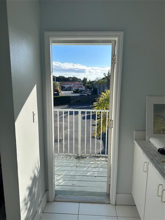 VENETIAN ISLES 3RD SEC - Residential