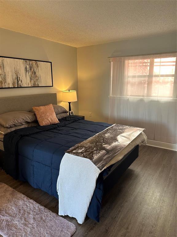 VENETIAN ISLES 3RD SEC - Residential