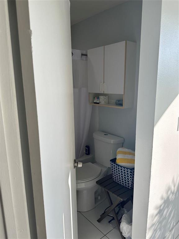 VENETIAN ISLES 3RD SEC - Residential