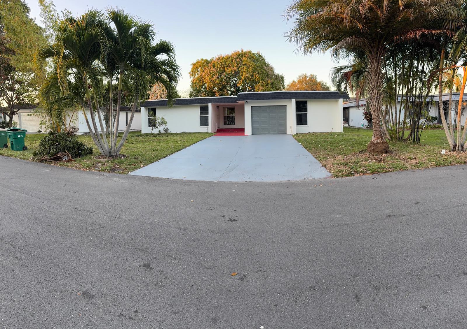 MAINLANDS OF TAMARAC LAKES - Residential