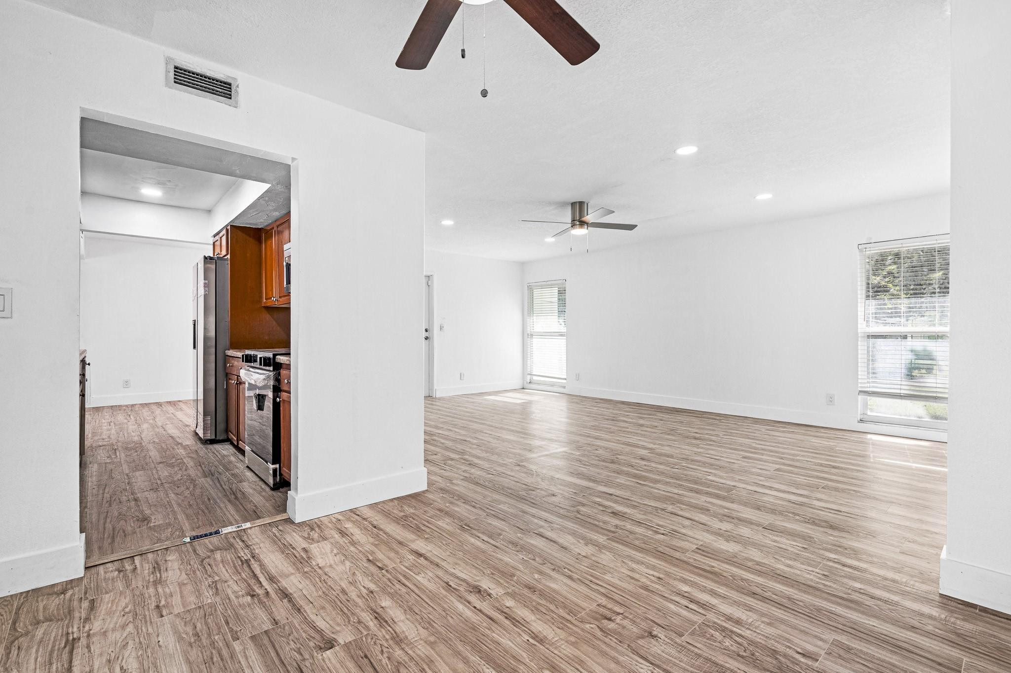 MAINLANDS OF TAMARAC LAKES - Residential