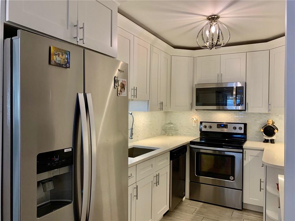 Limetree Condo - Residential