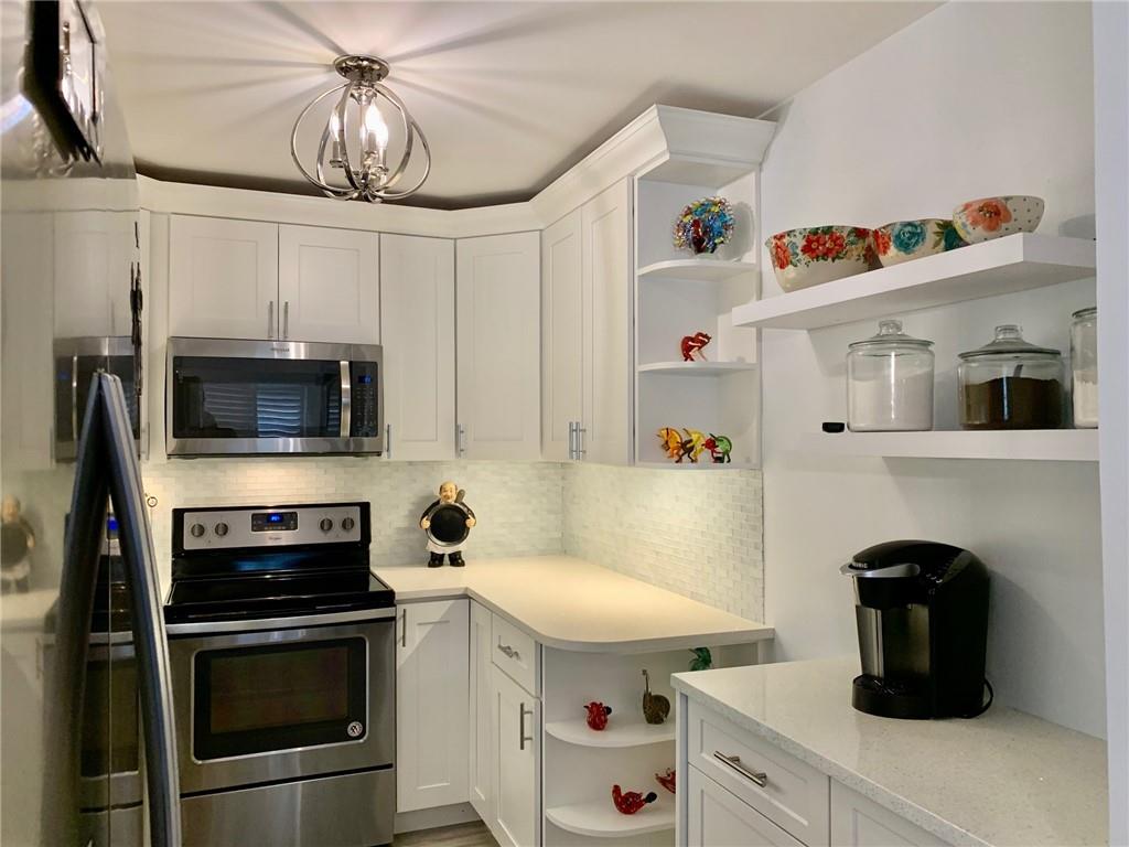 Limetree Condo - Residential